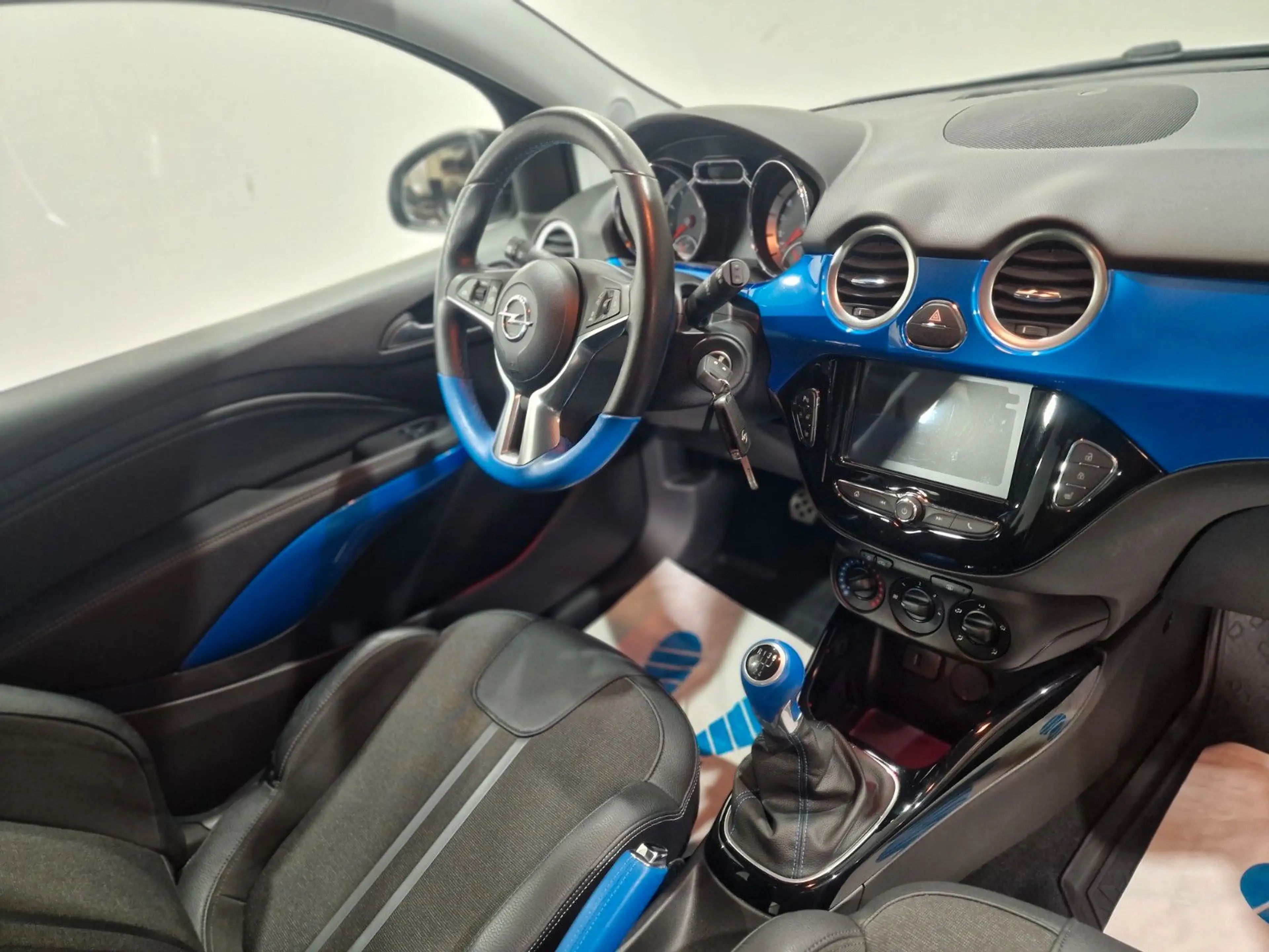 Opel Adam 120 Jahre — photo 13