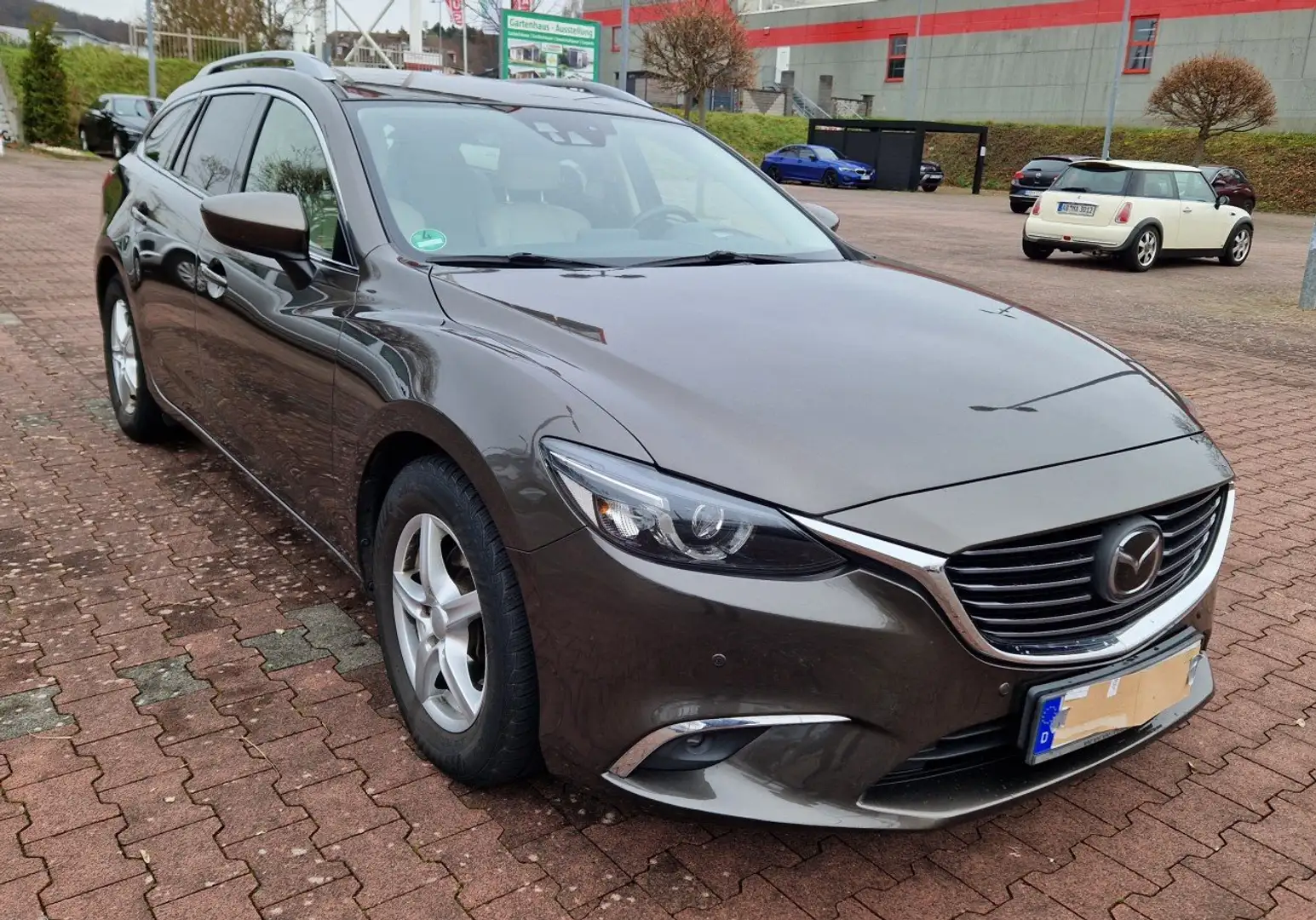Mazda 6 6 Kombi SKYACTIV-D 175 Drive i-ELOOP Sports-Line Braun - 1