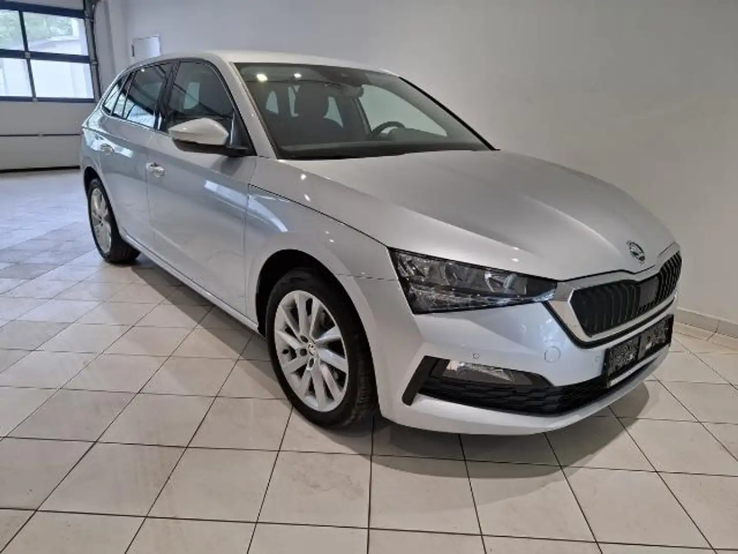 Skoda Scala 1.0TSI Style 5J.Garantie LED SHZ APP Silber - 1