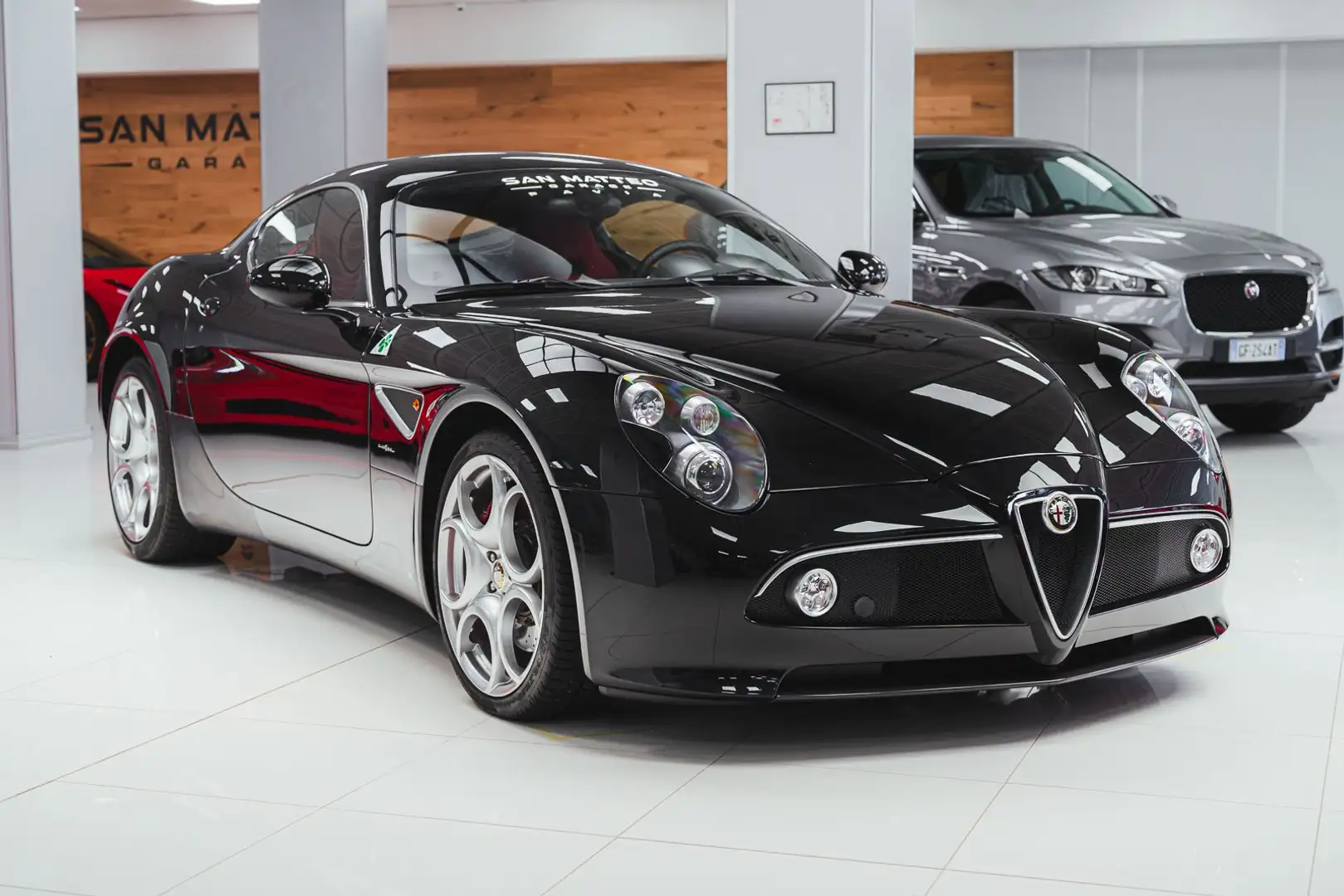 Alfa Romeo 8C Competizione *3900KM*500 ESEMPLARI* Schwarz - 1