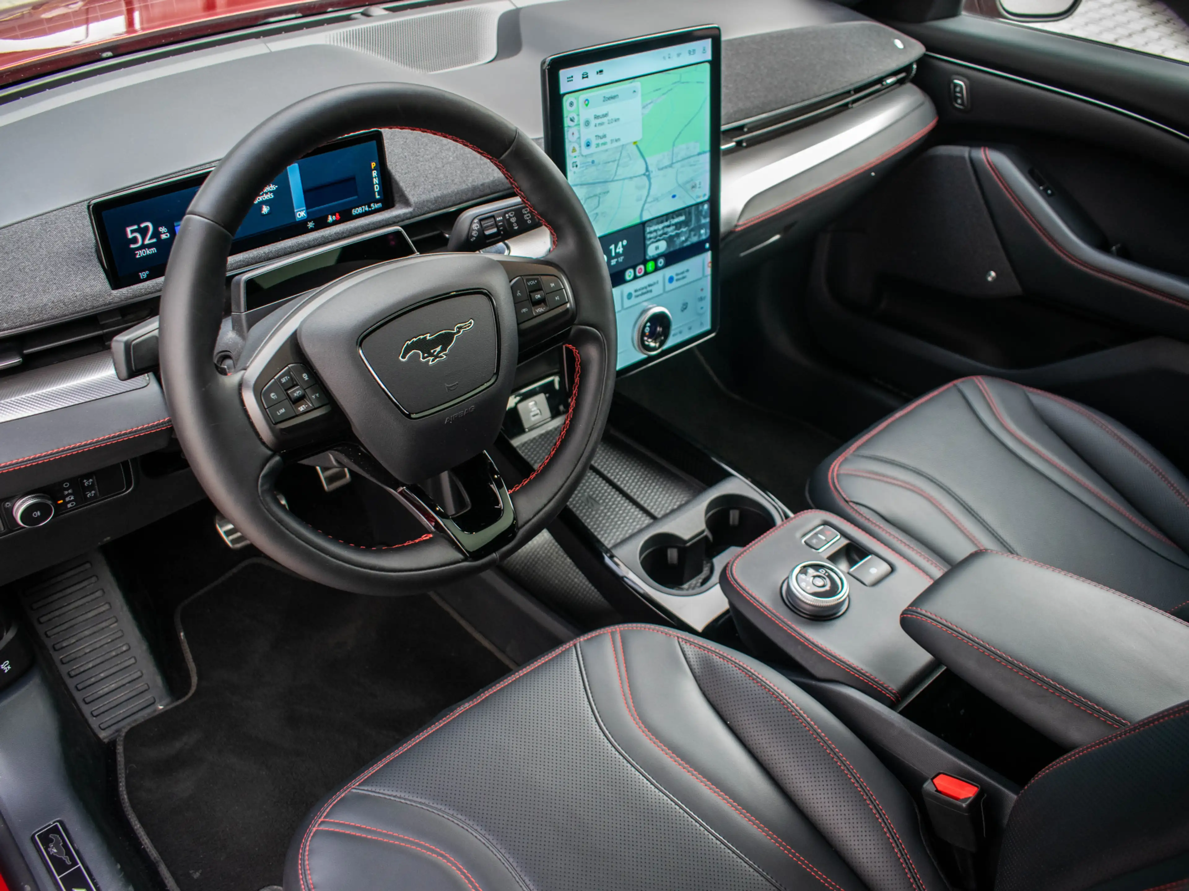 Ford Mustang Mach-E Extended First Edition AWD 98 kWh SOH 94,5 | Pano — photo 4