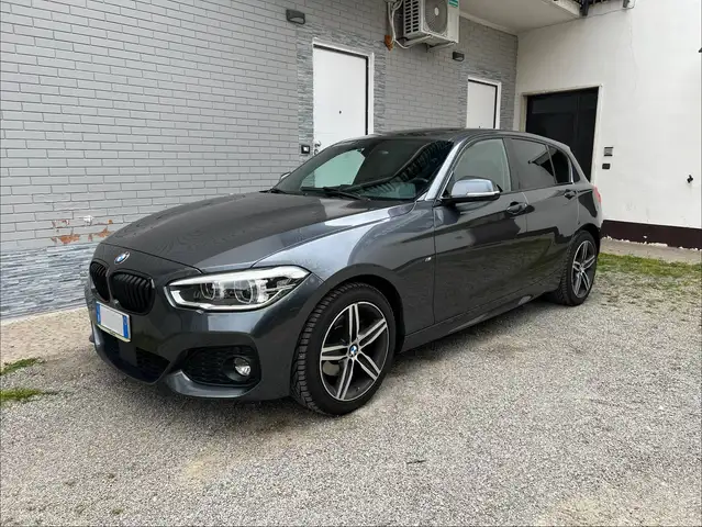 BMW 120