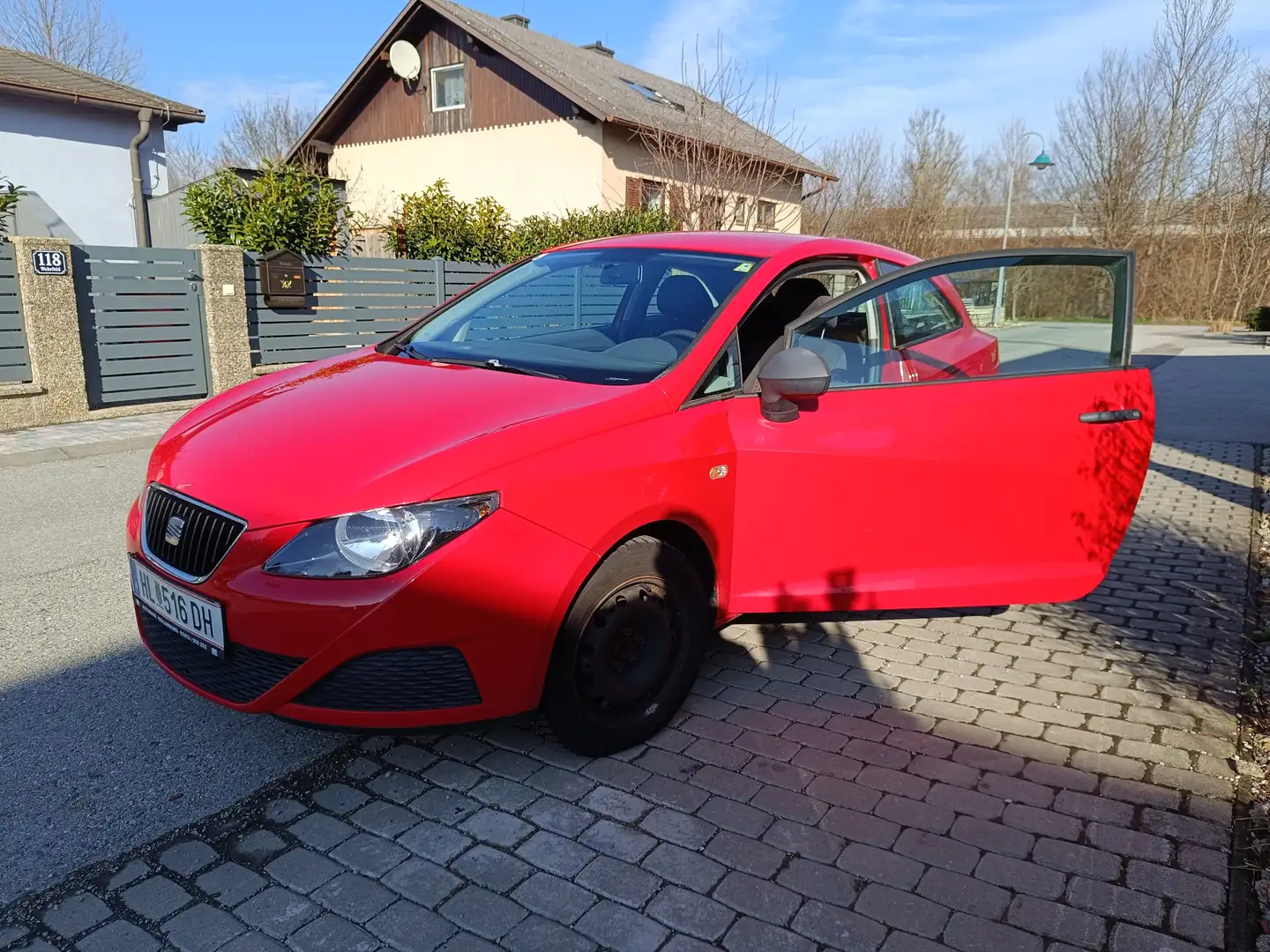 SEAT Ibiza Rot - 1