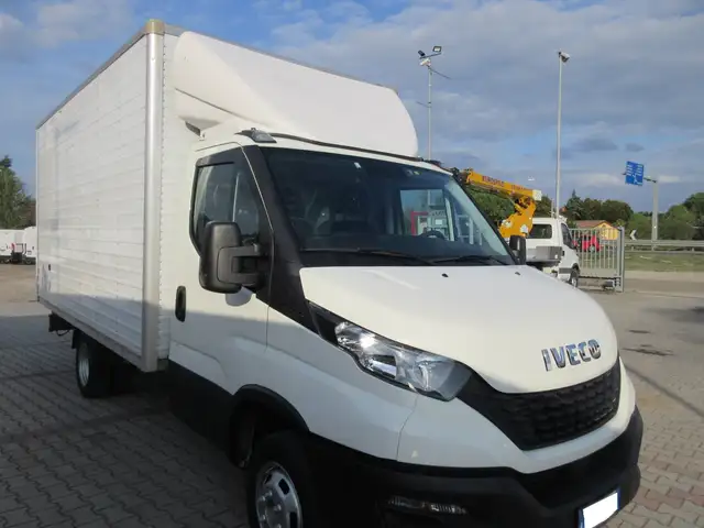 Iveco Daily 35C14 FURGONE IN ALLUMINIO