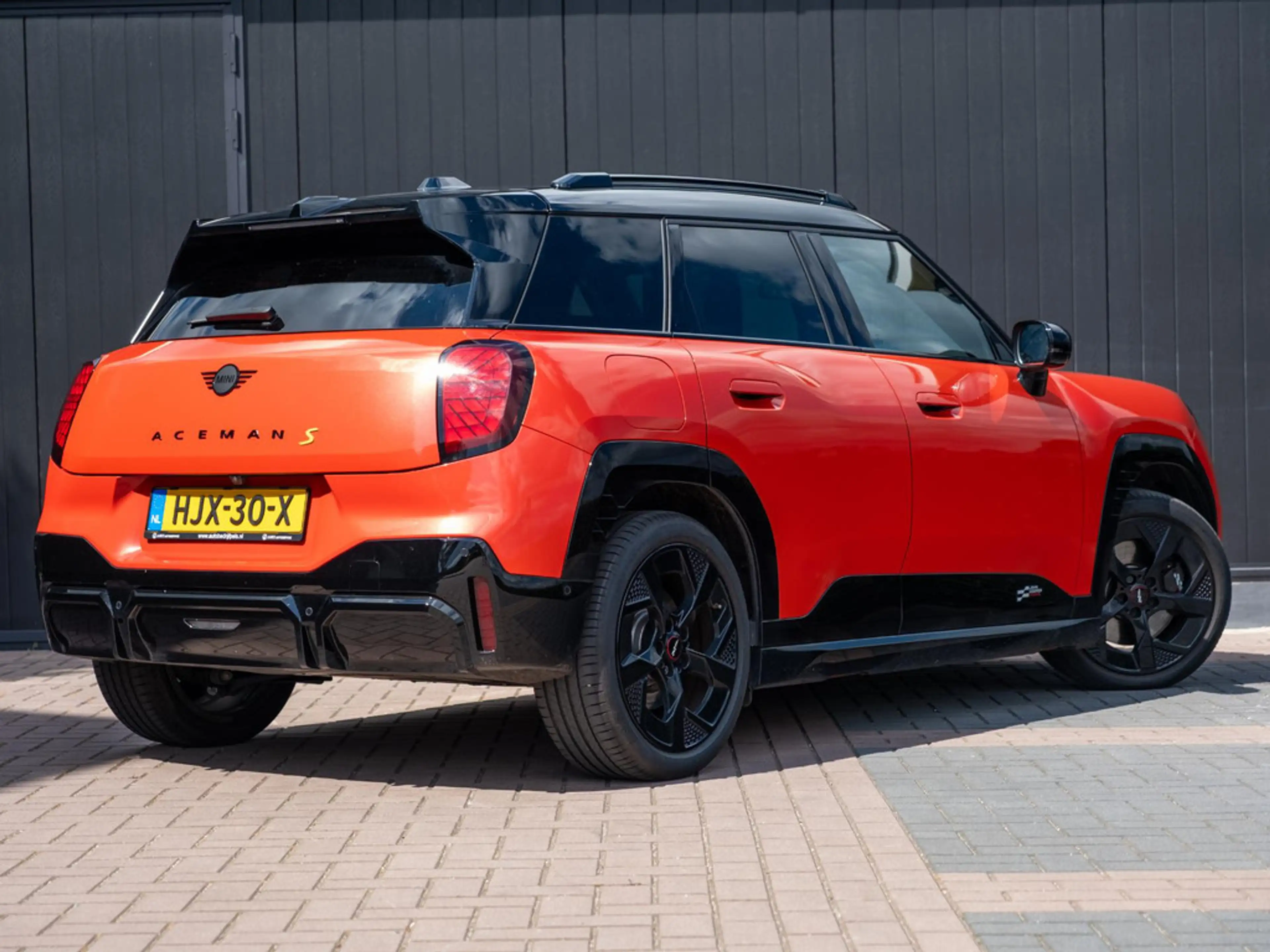 MINI Aceman SE John Cooper Works M 54.2 kWh 218pk | Panodak | — photo 4