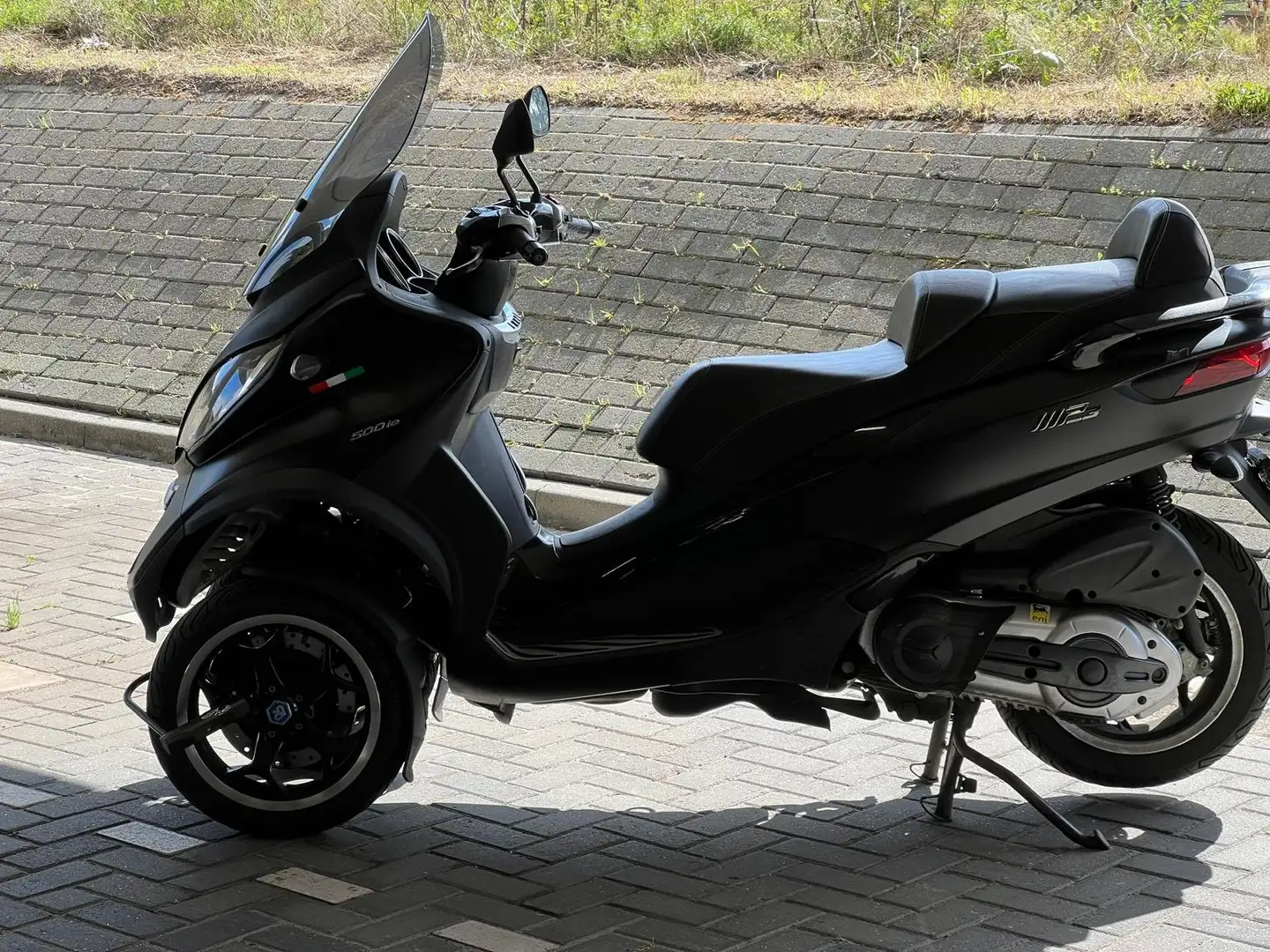 Piaggio MP3 500 lt Zwart - 1