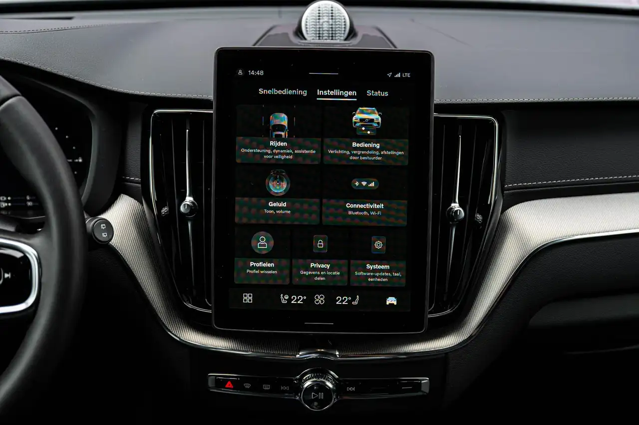 Volvo XC60 2026 — фото 13