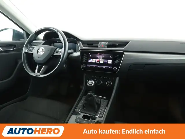 Skoda Superb view 13