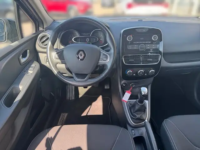 Renault Clio view 10