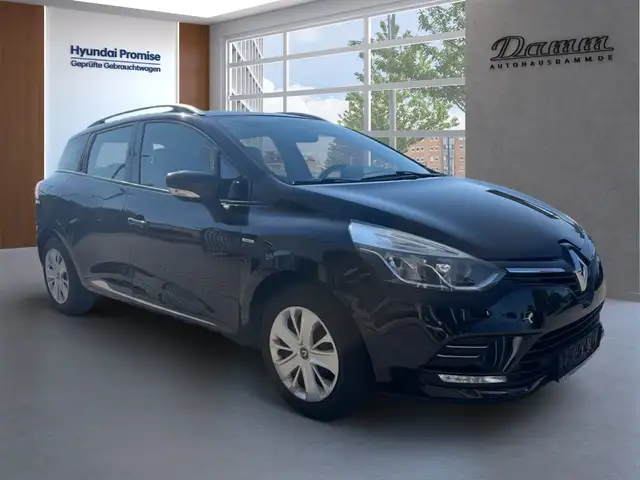 Renault Clio view 2