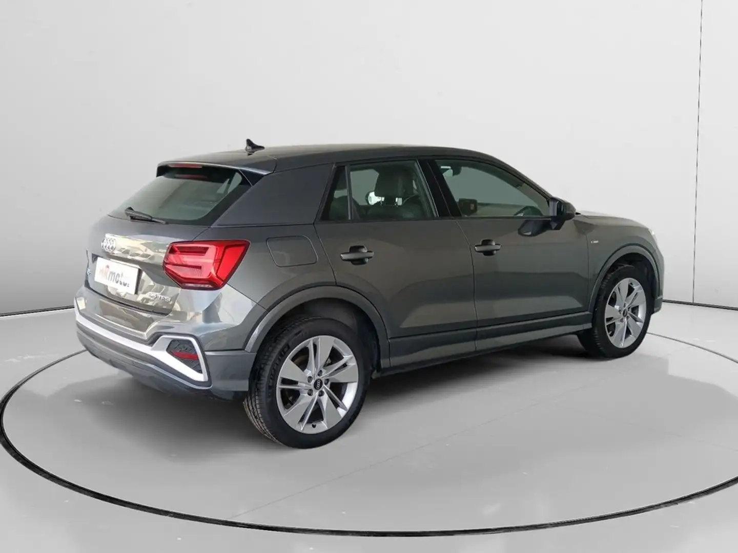 Audi Q2 35 TFSI S line 110kW Grau - 2