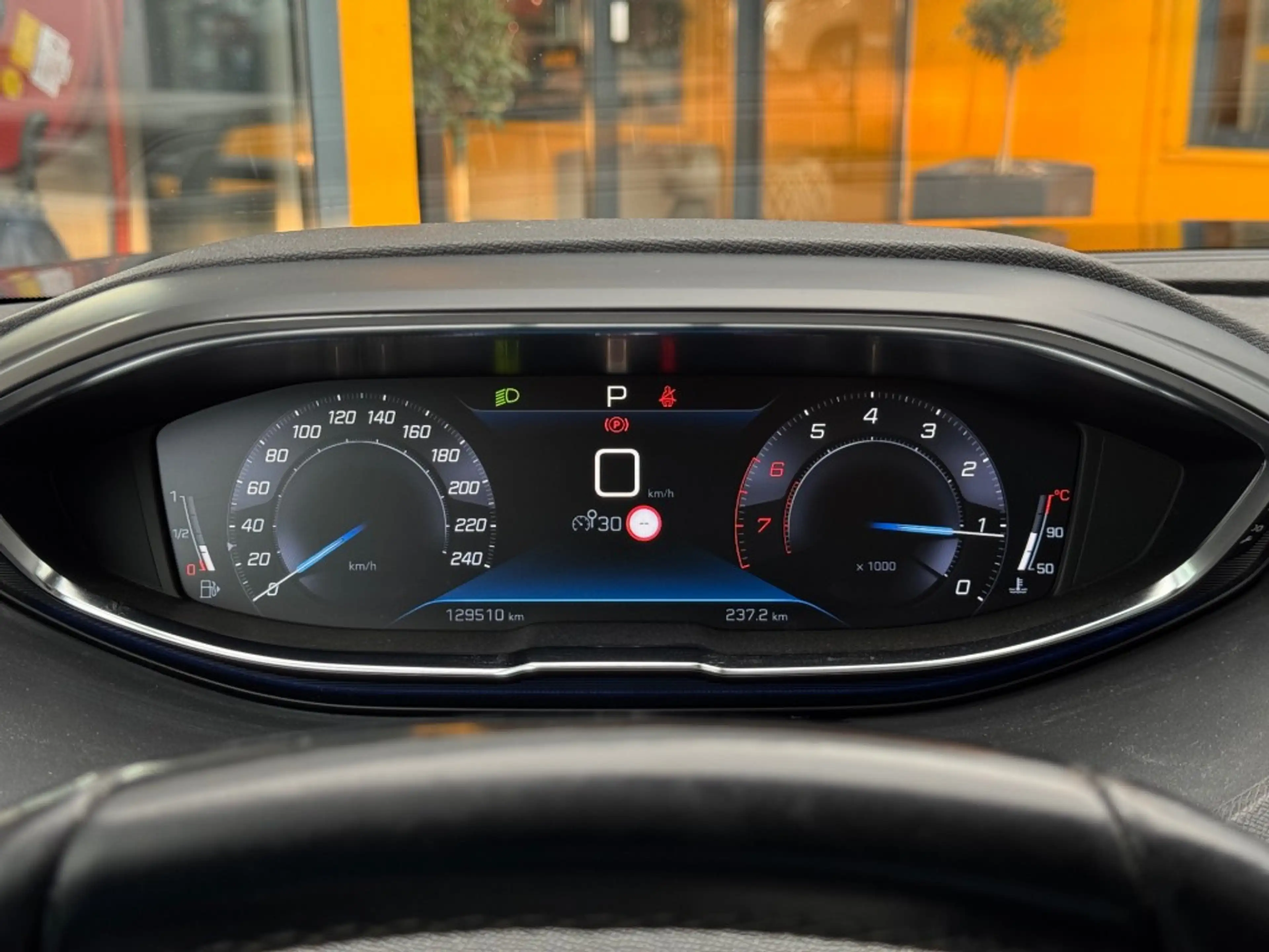 Peugeot 3008 1.2 PureTech Crossway - schuif/kanteldak - camera — photo 11