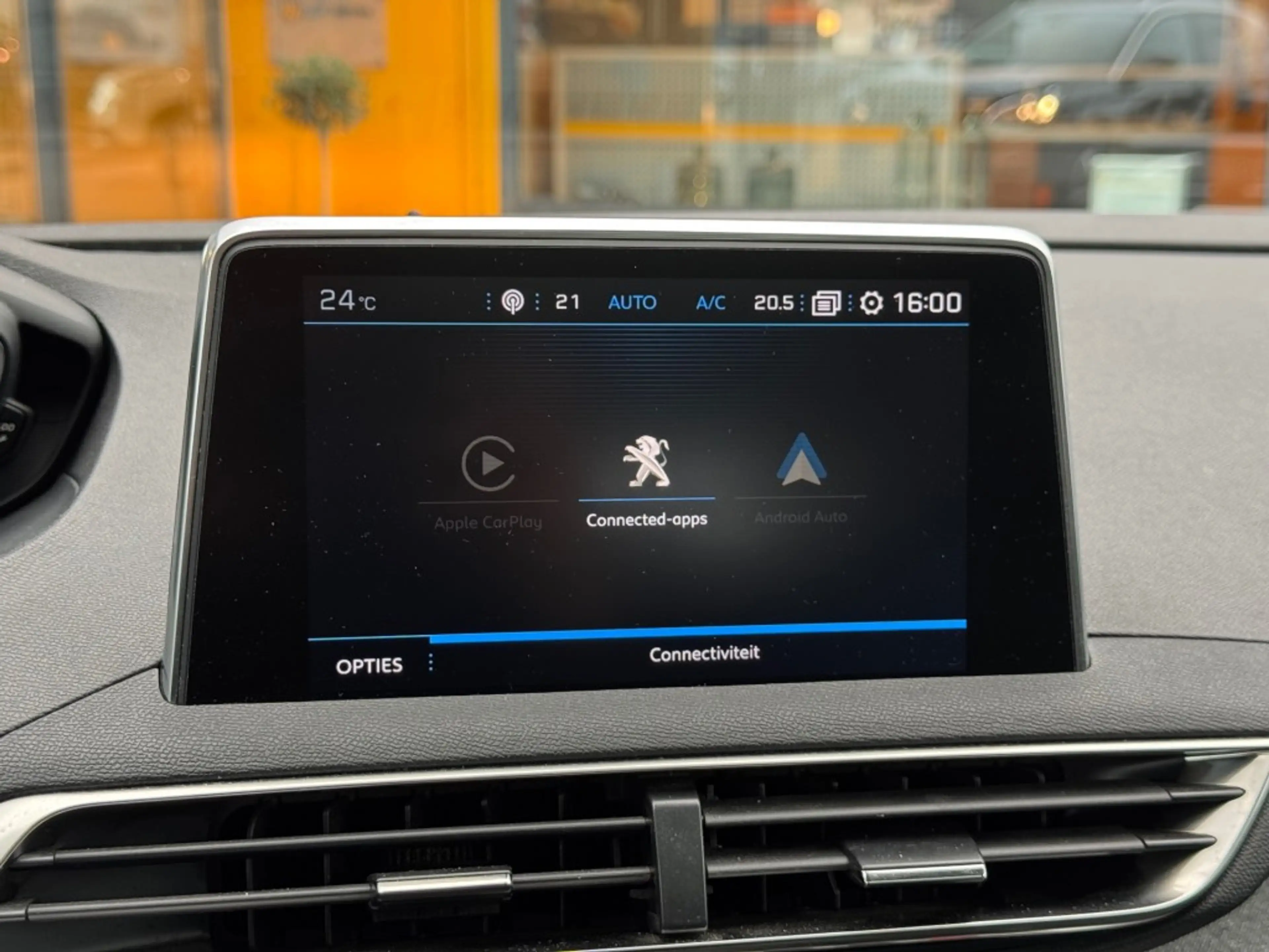 Peugeot 3008 1.2 PureTech Crossway - schuif/kanteldak - camera — photo 17