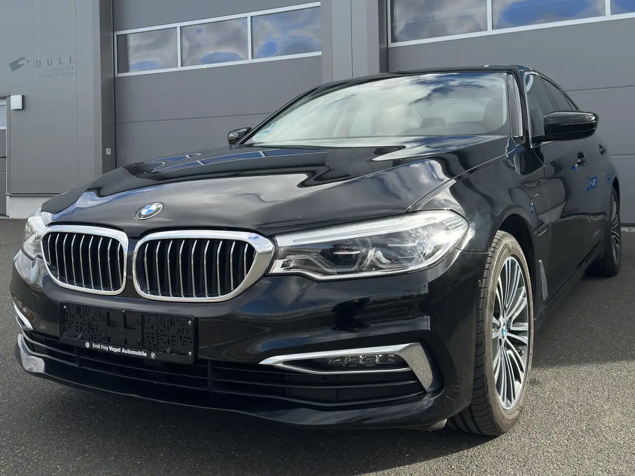 BMW 530