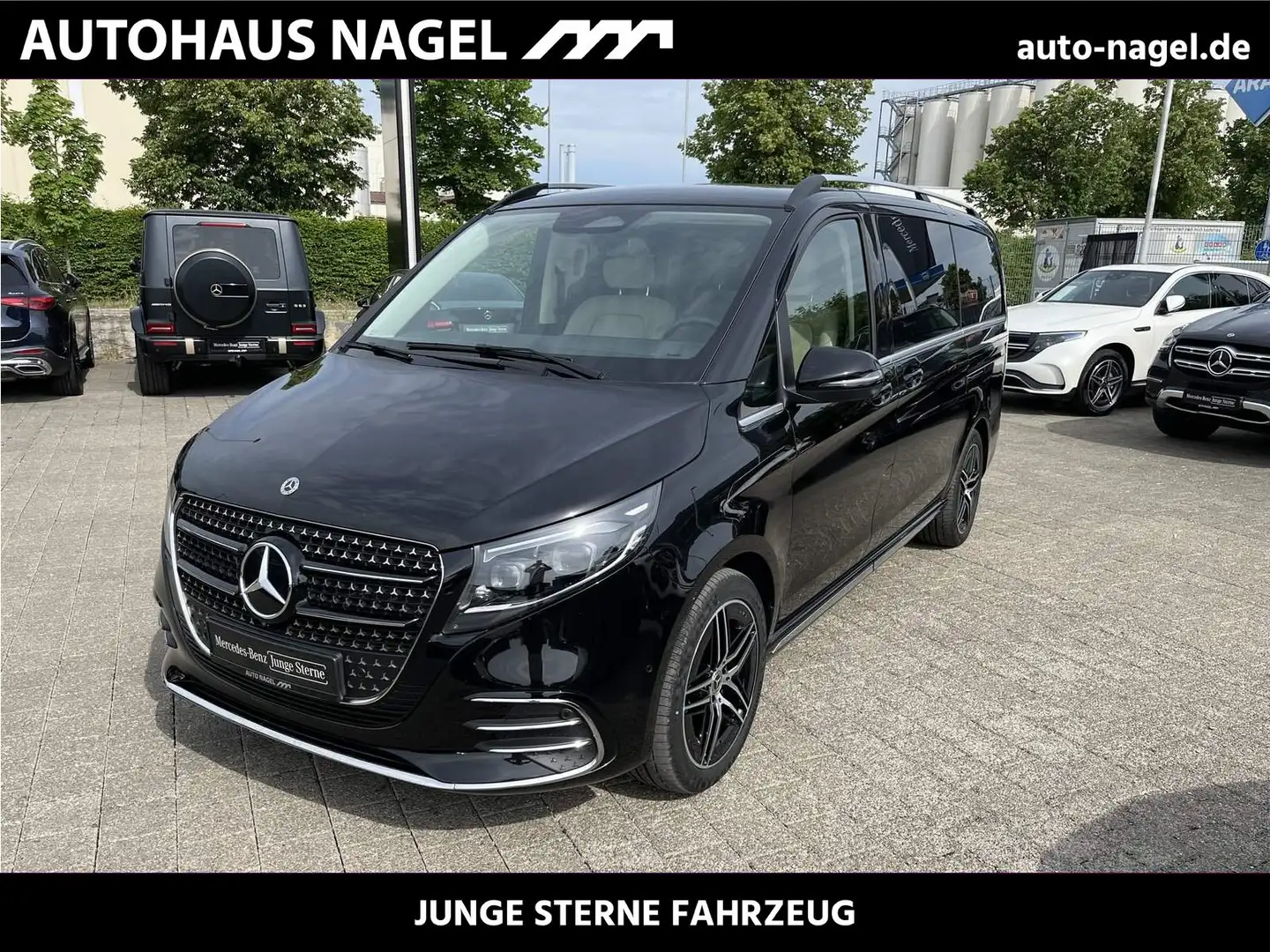 Mercedes-Benz V 300 d Exclusive lang AMG-Line Pano-Dach AHK Schwarz - 1