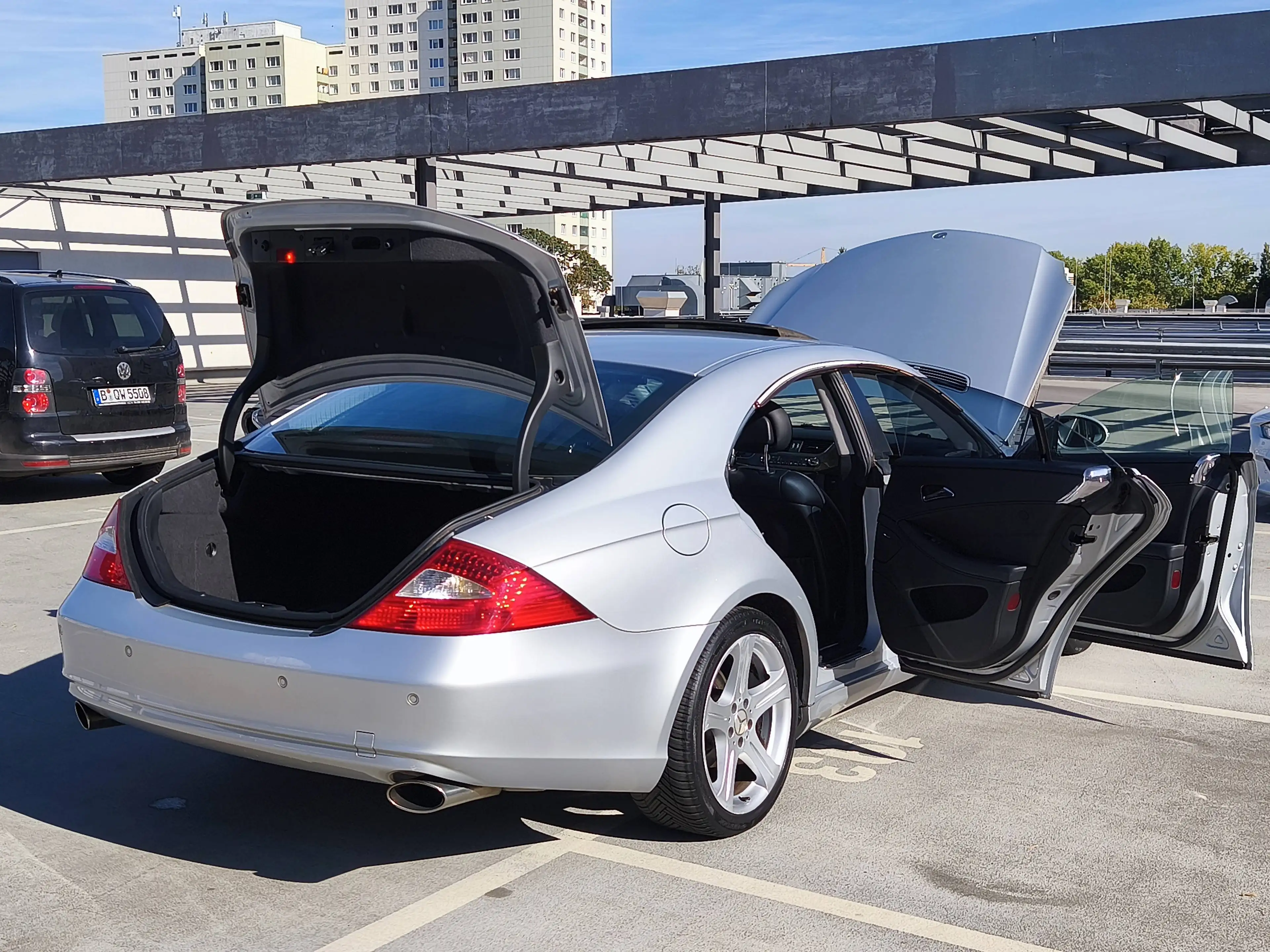 Mercedes-Benz CLS 350 CLS 350 BI-XENON/VOLLLEDER/MEMORY/SHZ/PDC/18ZOLL/ALARM — photo 13