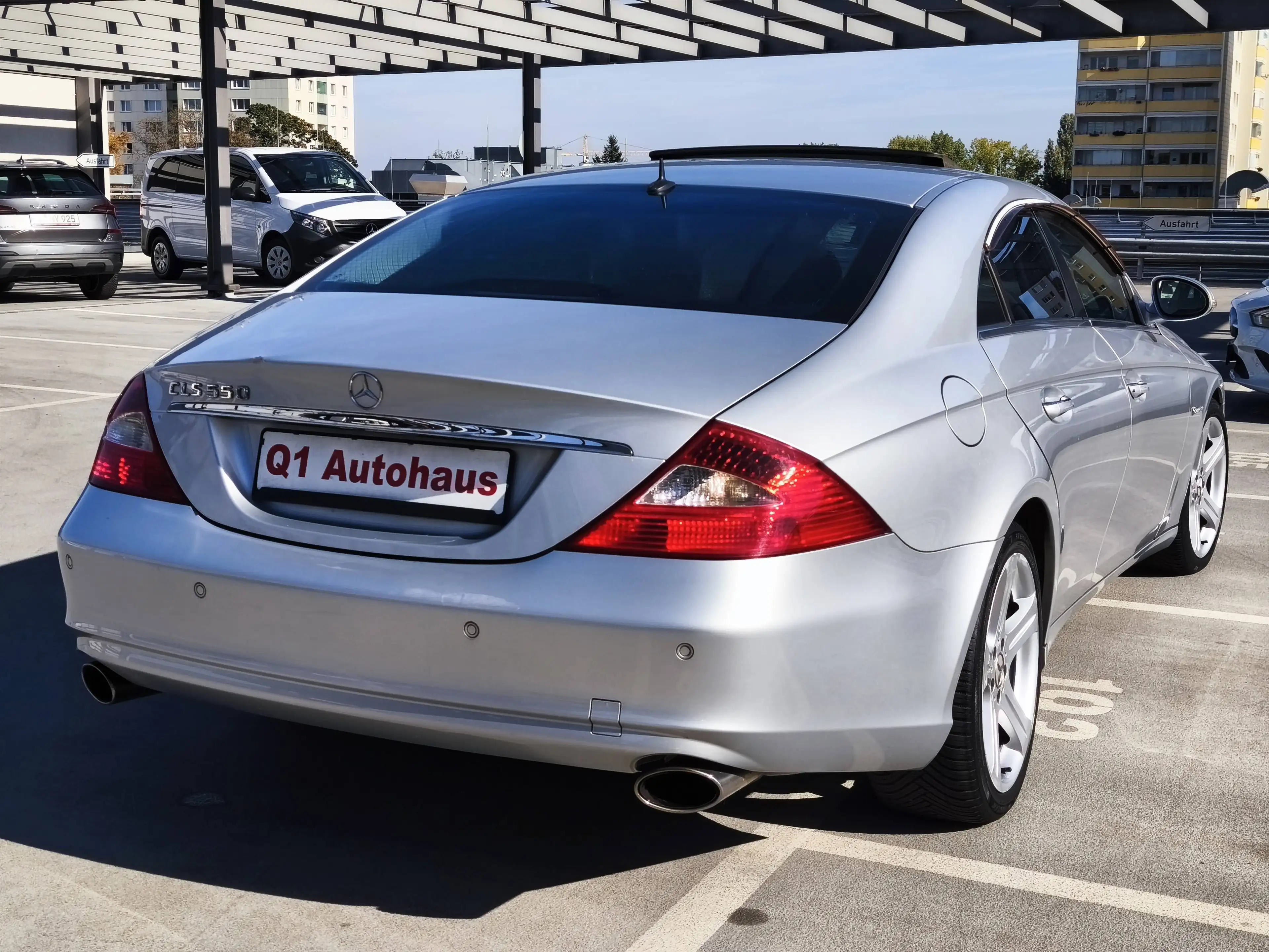 Mercedes-Benz CLS 350 CLS 350 BI-XENON/VOLLLEDER/MEMORY/SHZ/PDC/18ZOLL/ALARM — photo 2
