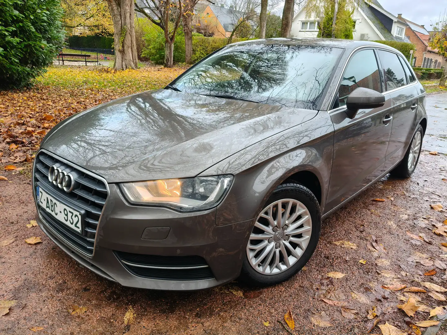 Audi A3 A3 Sportback 2.0 TDi Ambiente S tronic Beige - 1