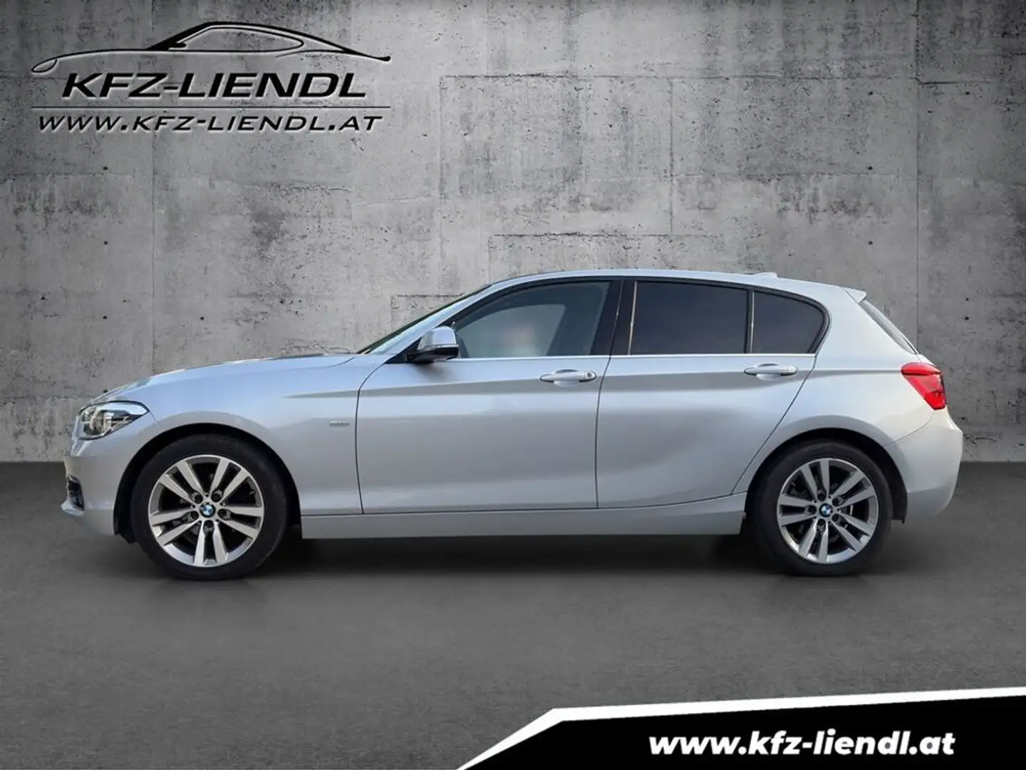 BMW 116 d Sport Line Silber - 2