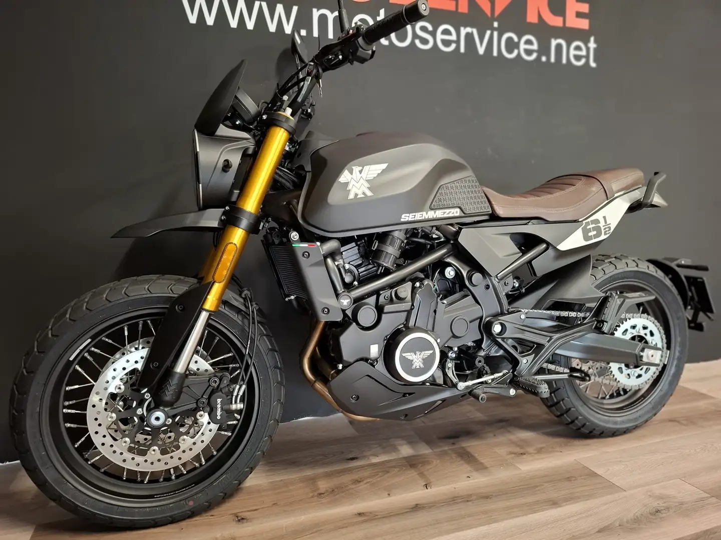 Moto Morini Seiemmezzo SCR Nero - 2