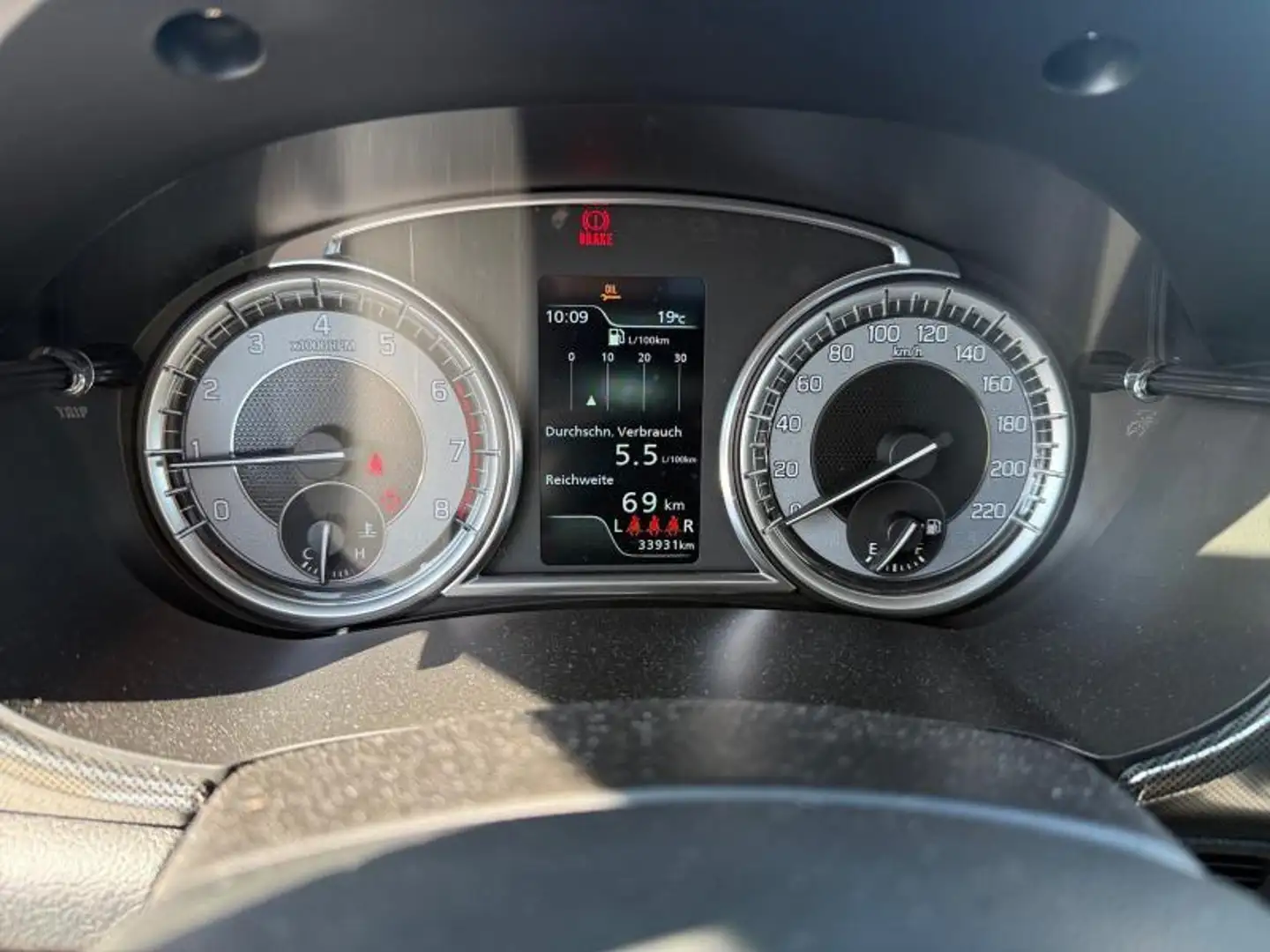 Suzuki Vitara 1.4 GLX Gris - 2