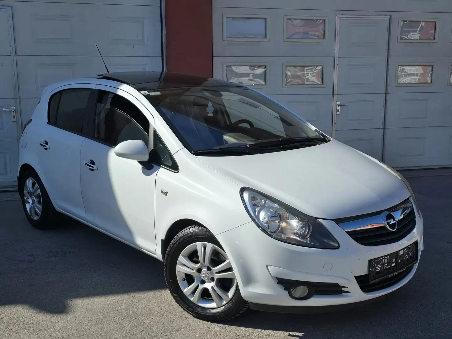 Opel Corsa Corsa 1,3 Sport CDTI DPF Sport Weiß - 2