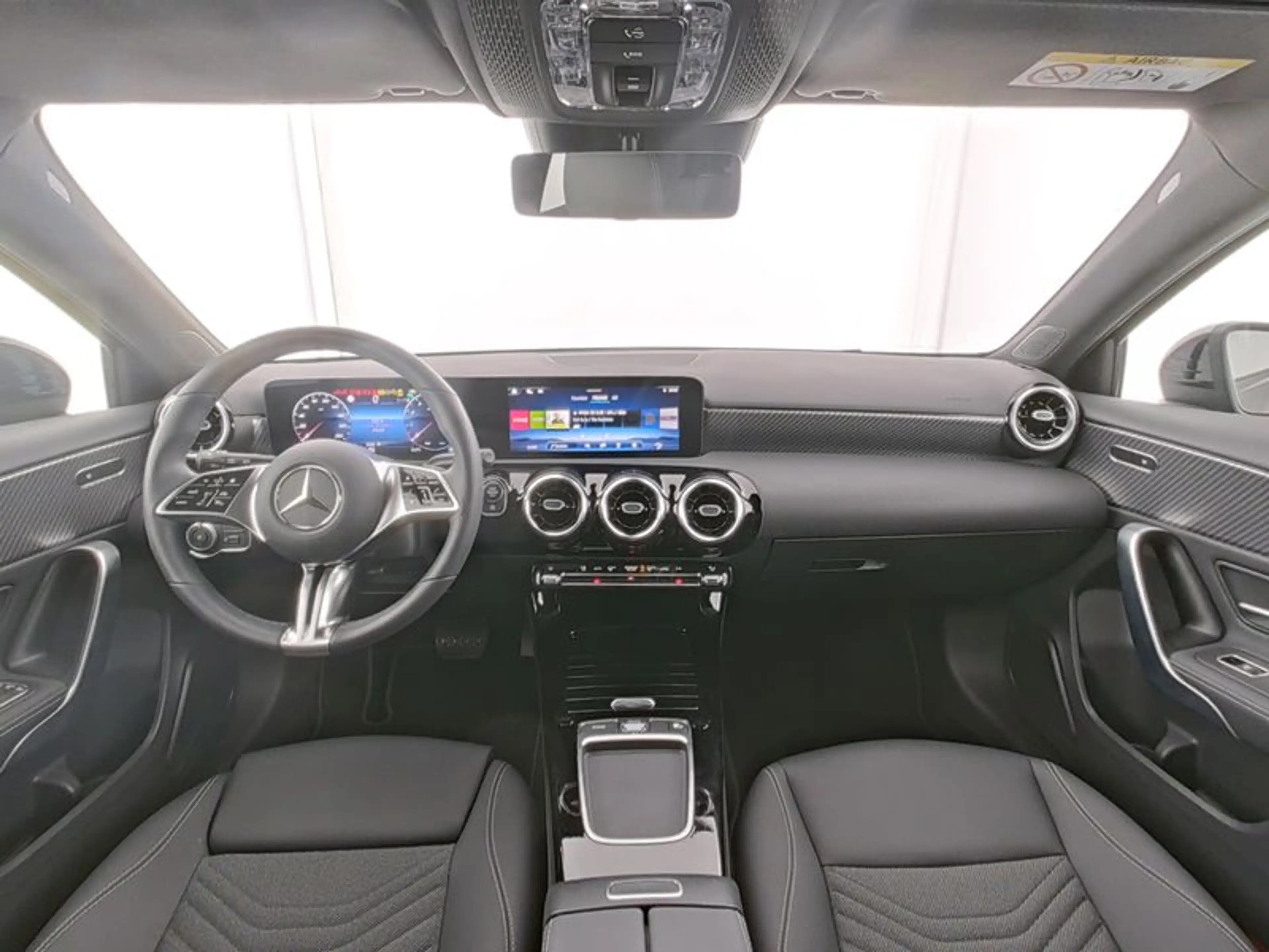 Mercedes-Benz A 200 , NIGHT PROGRESSIVE AHK KAMERA PANO SPUR — photo 9