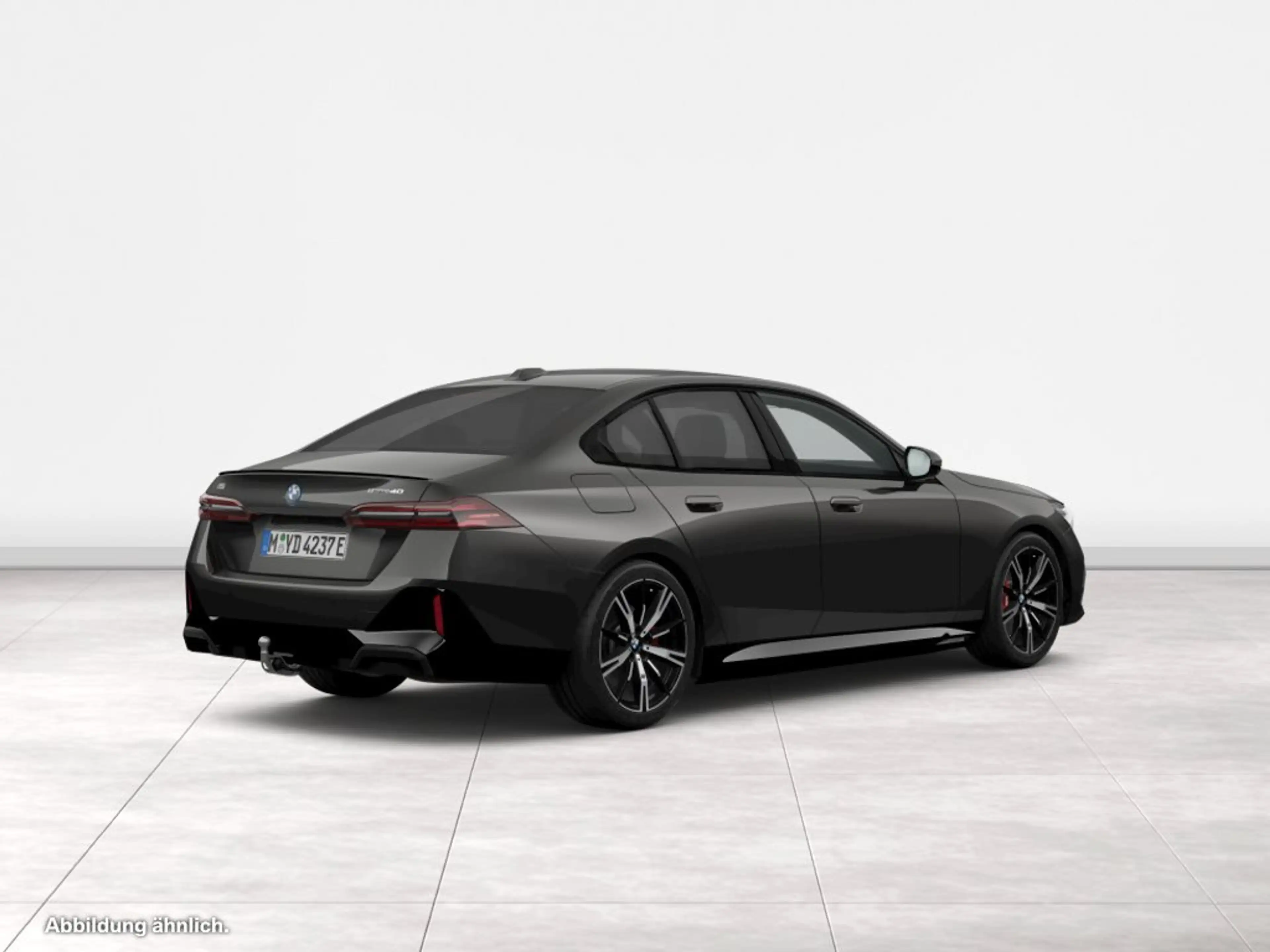 BMW i5 eDrive40 — photo 2