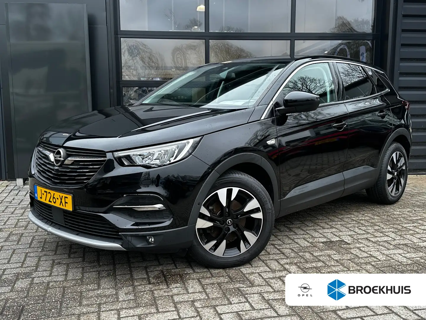 Opel Grandland X 1.2 130PK Turbo Innovation | KEYLESS ENTRY & START Noir - 1