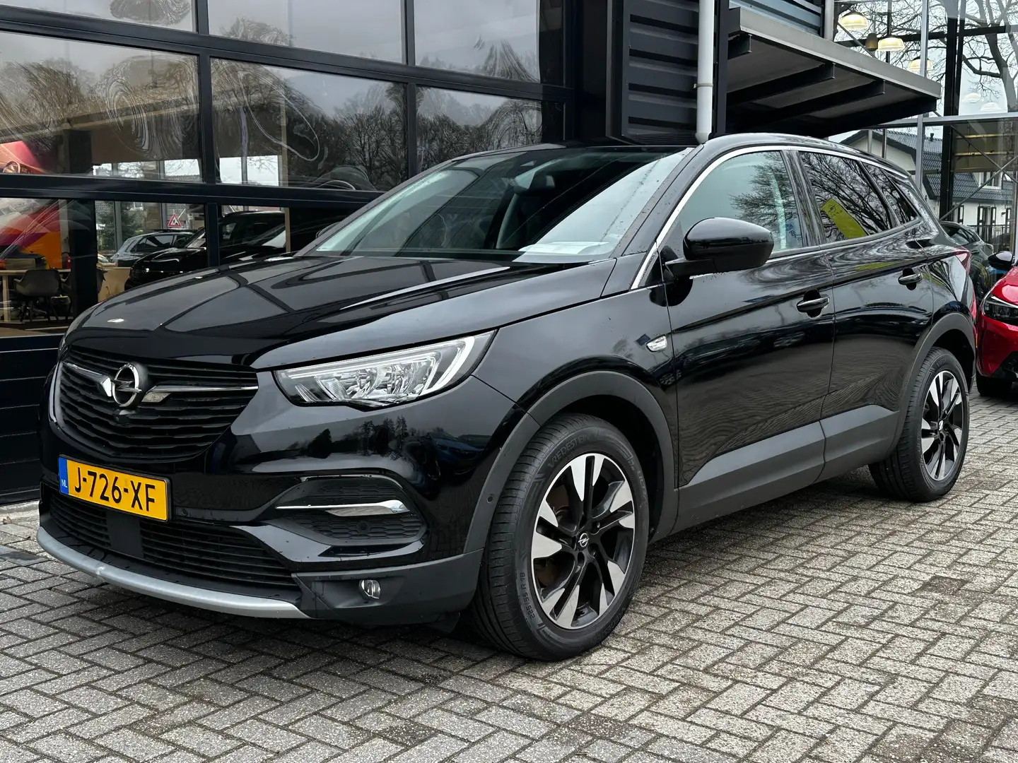 Opel Grandland X 1.2 130PK Turbo Innovation | KEYLESS ENTRY & START Noir - 2