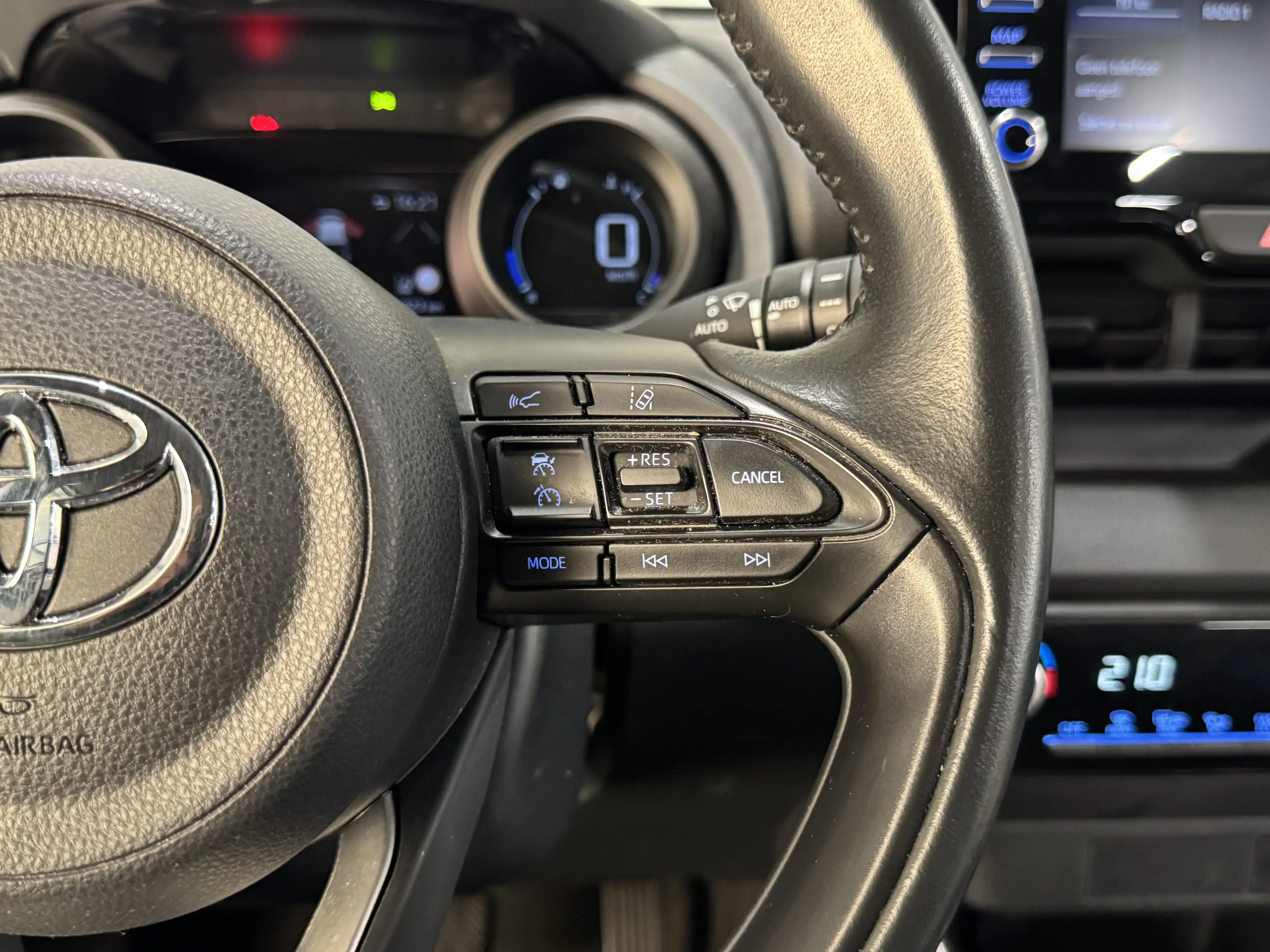 Toyota Yaris 1.5 Hybrid | Dynamic 5-Drs | Airco-Ecc | Camera | — photo 14