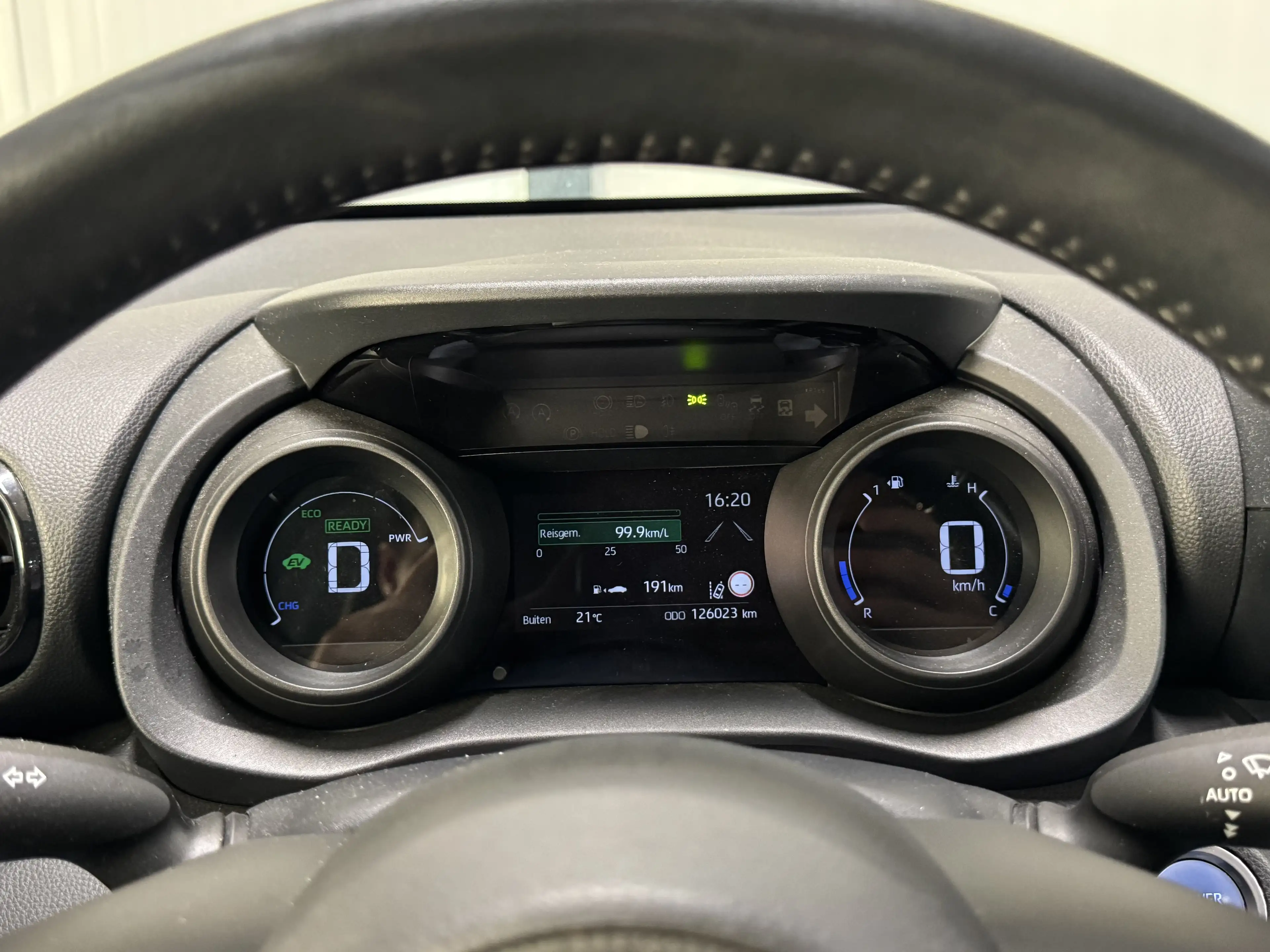Toyota Yaris 1.5 Hybrid | Dynamic 5-Drs | Airco-Ecc | Camera | — photo 13