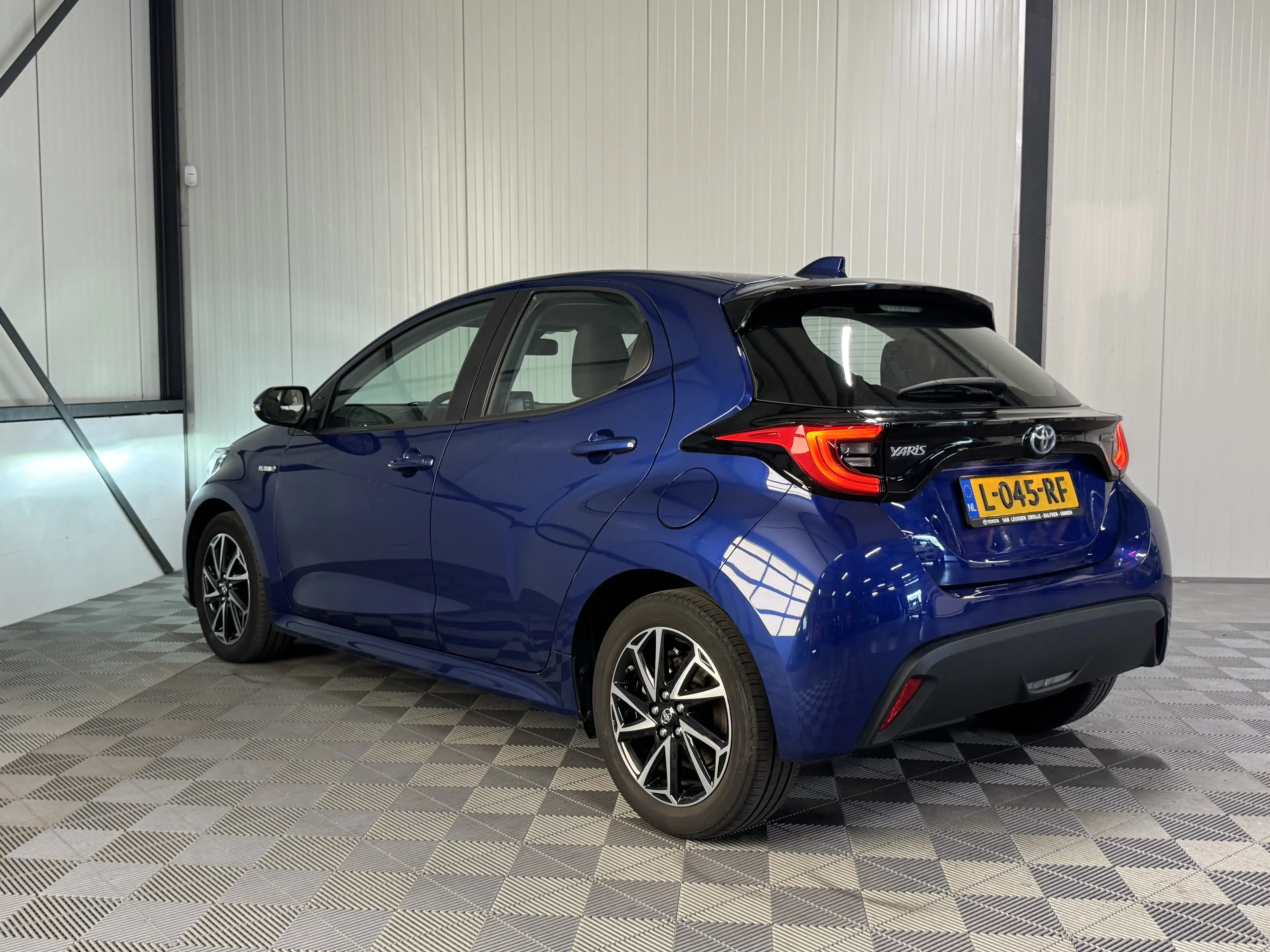 Toyota Yaris 1.5 Hybrid | Dynamic 5-Drs | Airco-Ecc | Camera | — photo 7