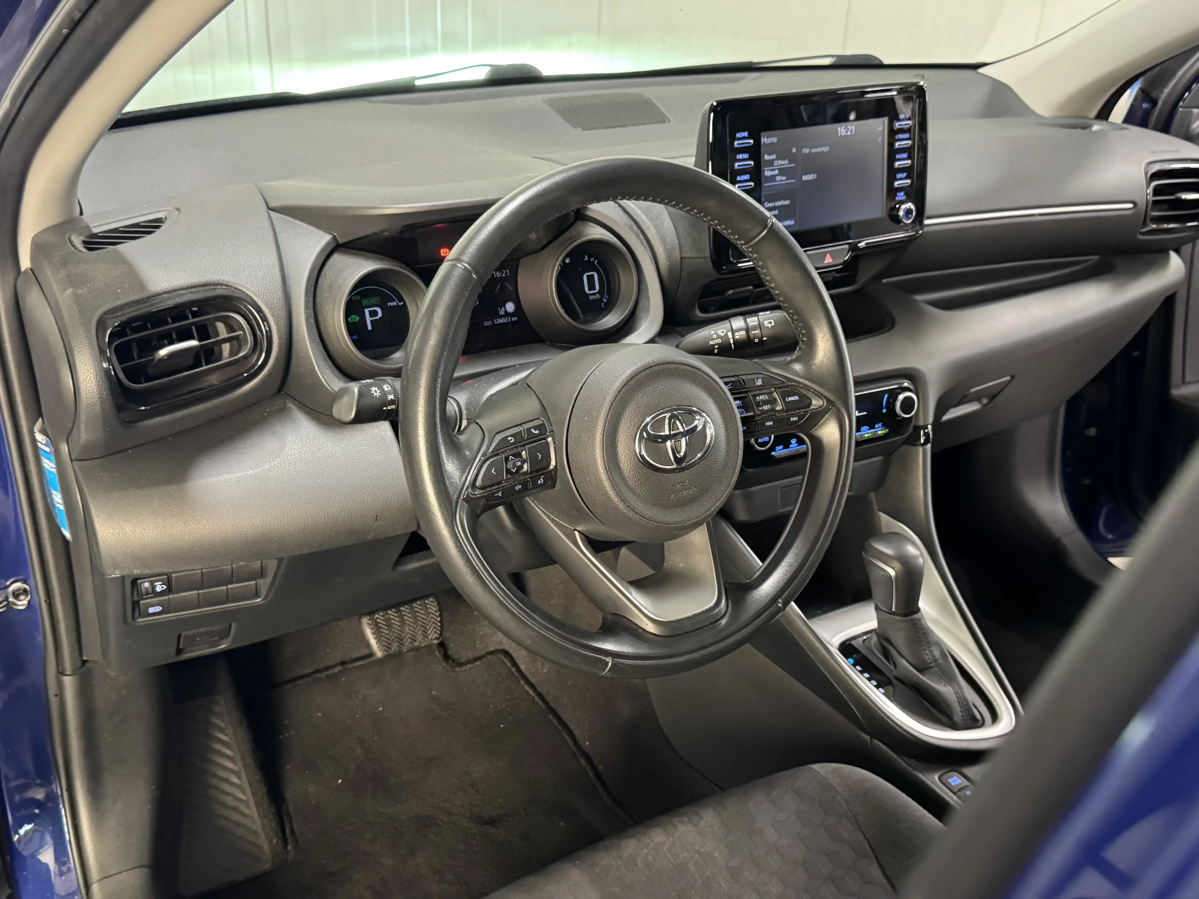 Toyota Yaris 1.5 Hybrid | Dynamic 5-Drs | Airco-Ecc | Camera | — photo 5