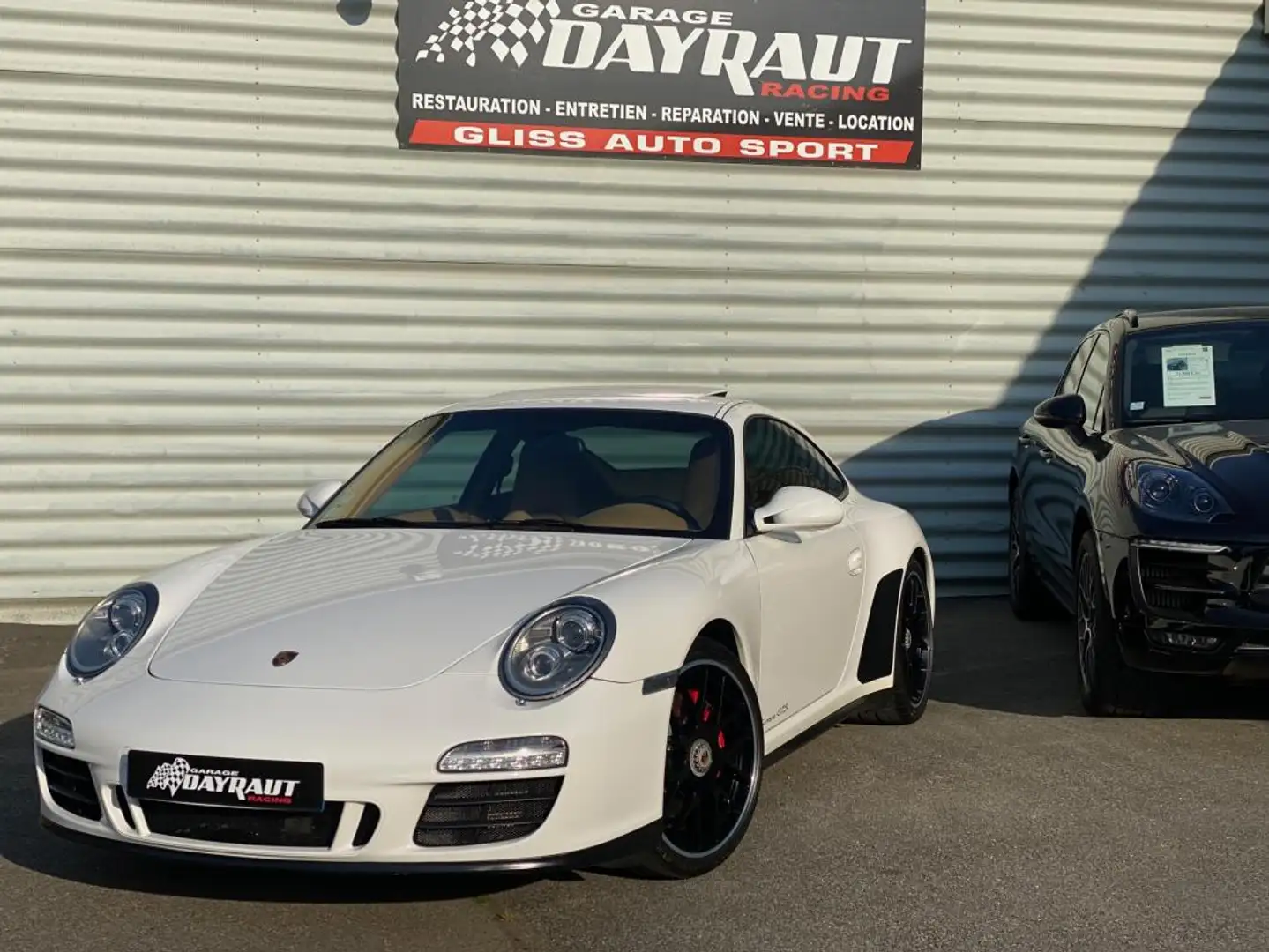 Porsche 911 997.2 CARRERA 2 GTS 408CV Weiß - 1