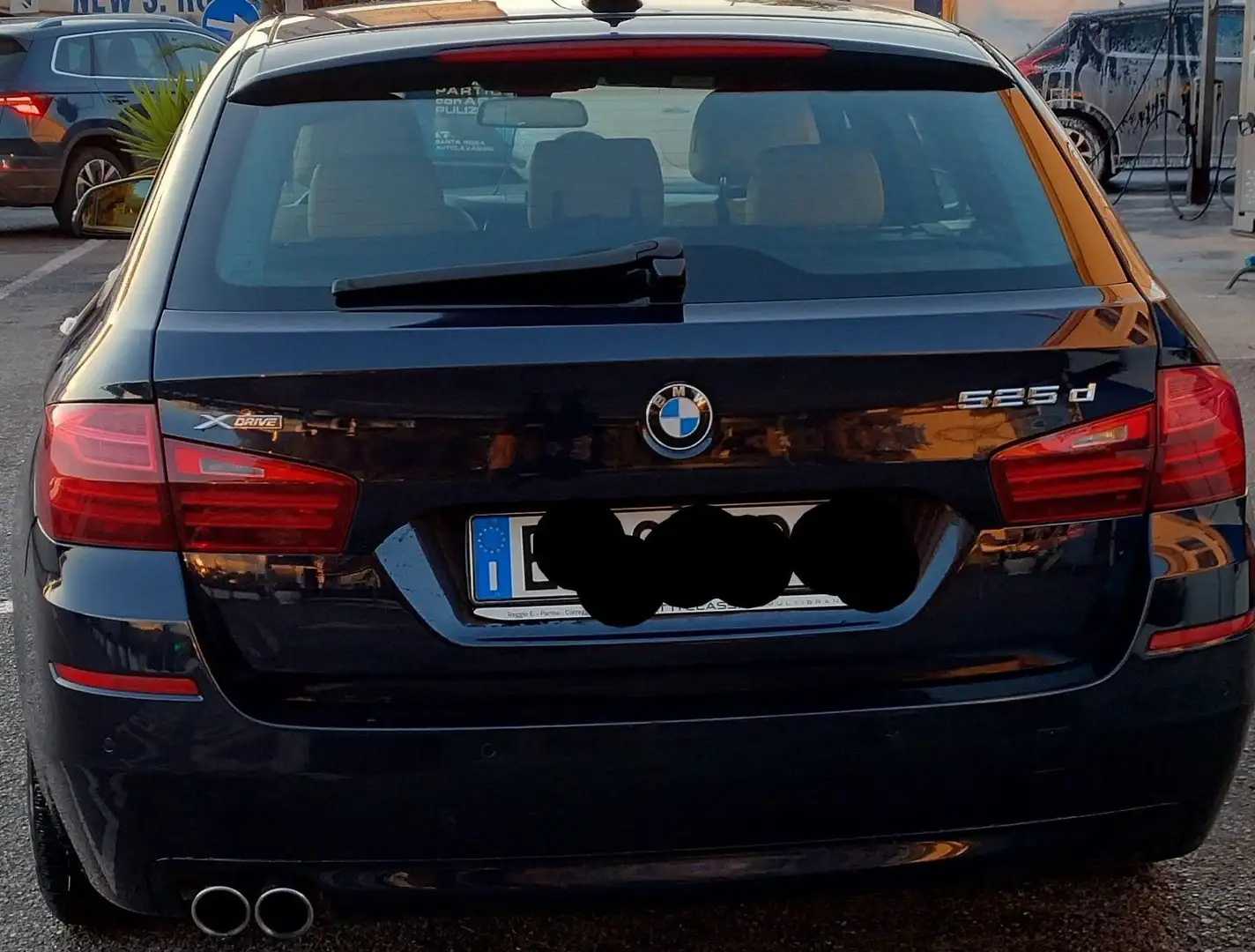 BMW 525 Serie+5+F11+Touring+525d+Touring+xdrive+auto+E6 Blauw - 2