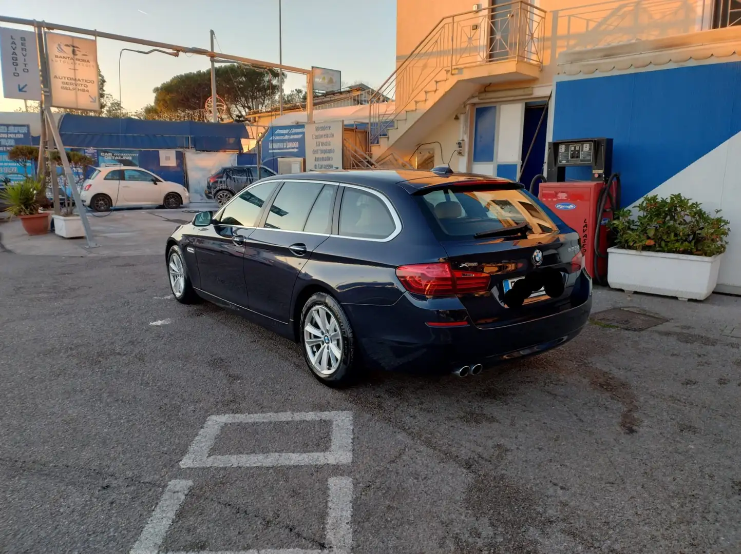 BMW 525 Serie+5+F11+Touring+525d+Touring+xdrive+auto+E6 Blauw - 1