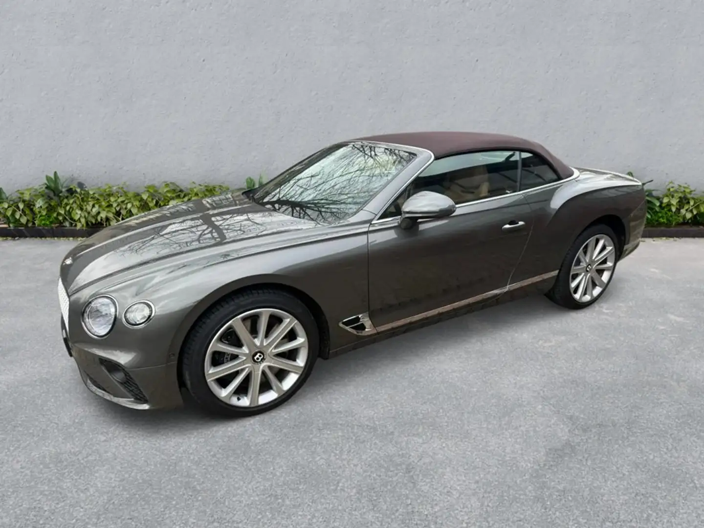 Bentley Continental GT Convertible V8 Marrón - 1