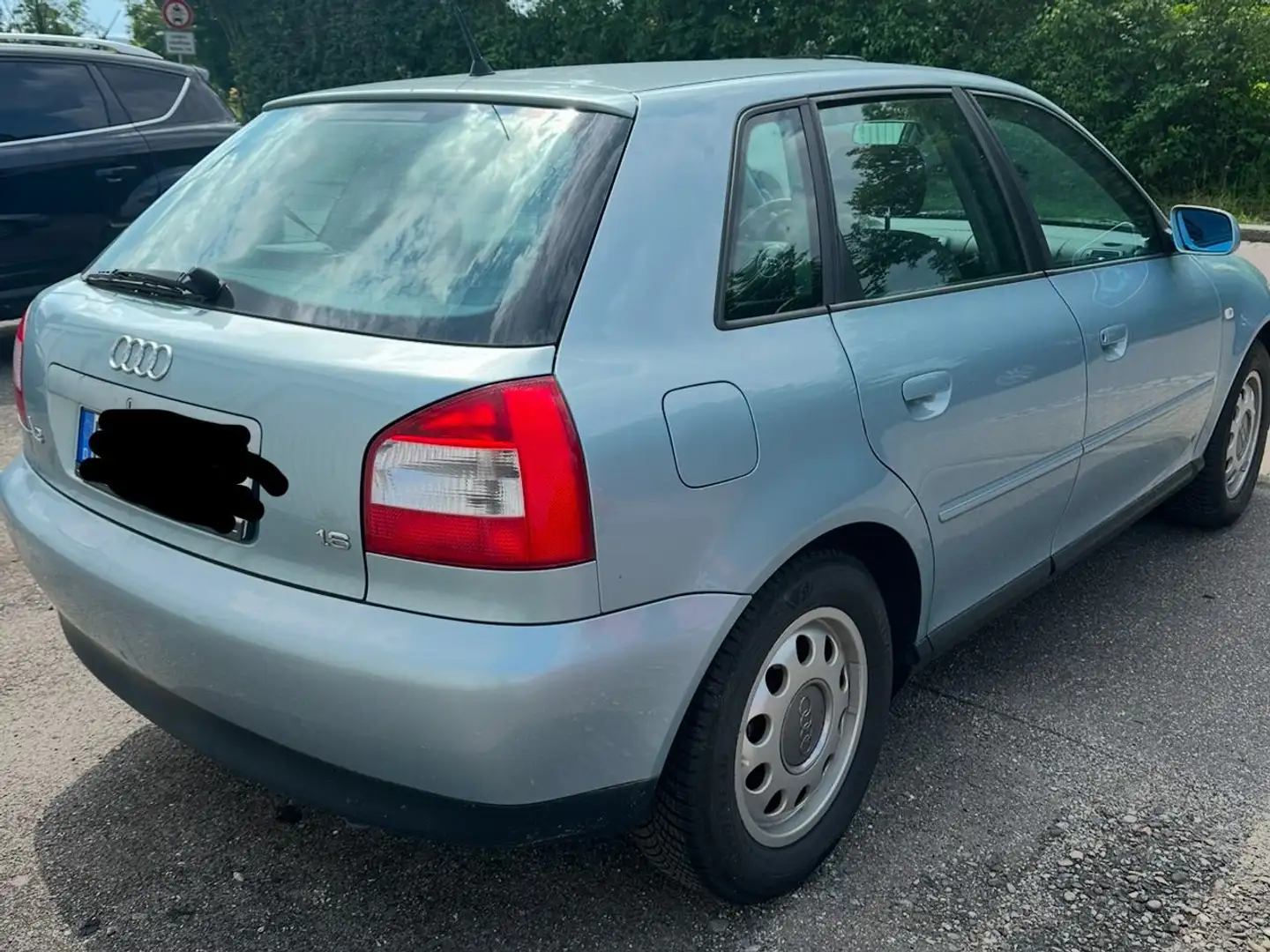 Audi A3 A3 1.6 Automatik, 4 Türig Silber - 2