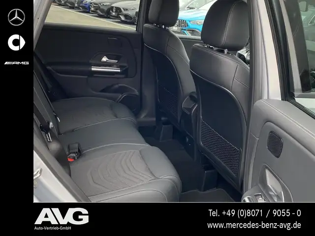 Mercedes-Benz B-Class view 6