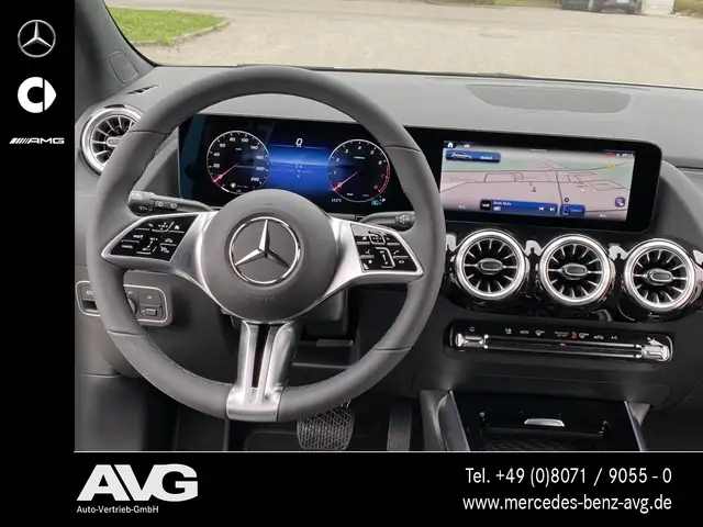 Mercedes-Benz B-Class view 10