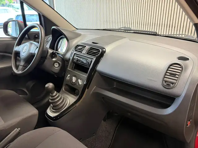 Suzuki Splash view 7