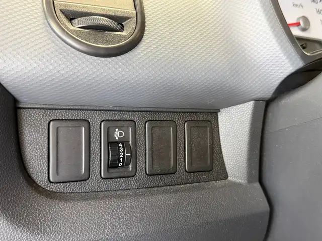 Suzuki Splash view 14