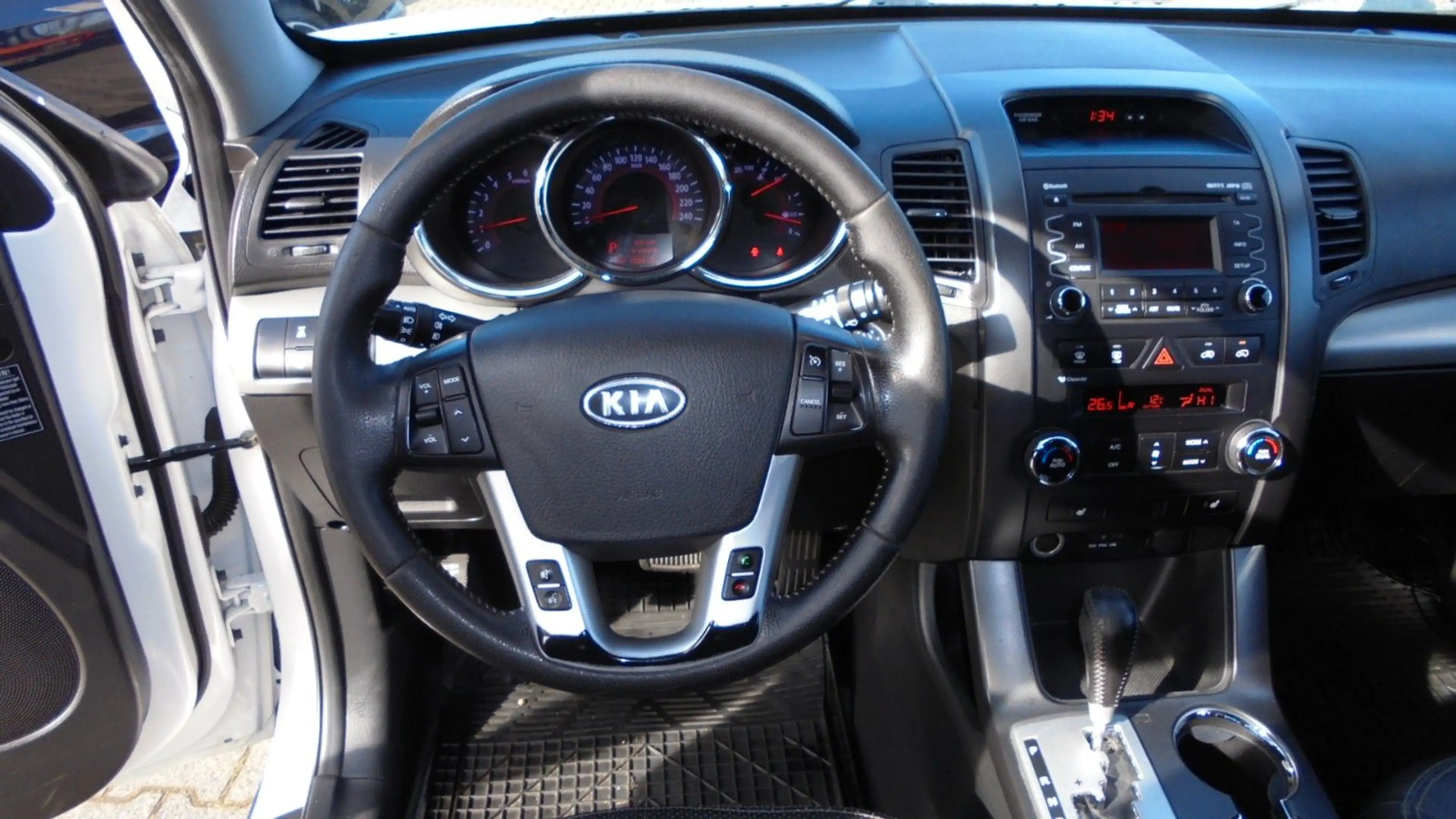 Kia Sorento 4WD,Automatik,RFK,Xenon,PDC,Klimaautomat — photo 7