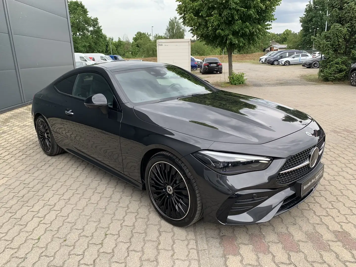 Mercedes-Benz CLE 300 CLE 300 4M AMG/Distr/Pano/Sitzlima/KeyG/Bur/Memo Grau - 2