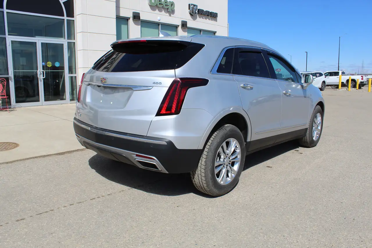 Cadillac XT5 снимка Cadillac XT5