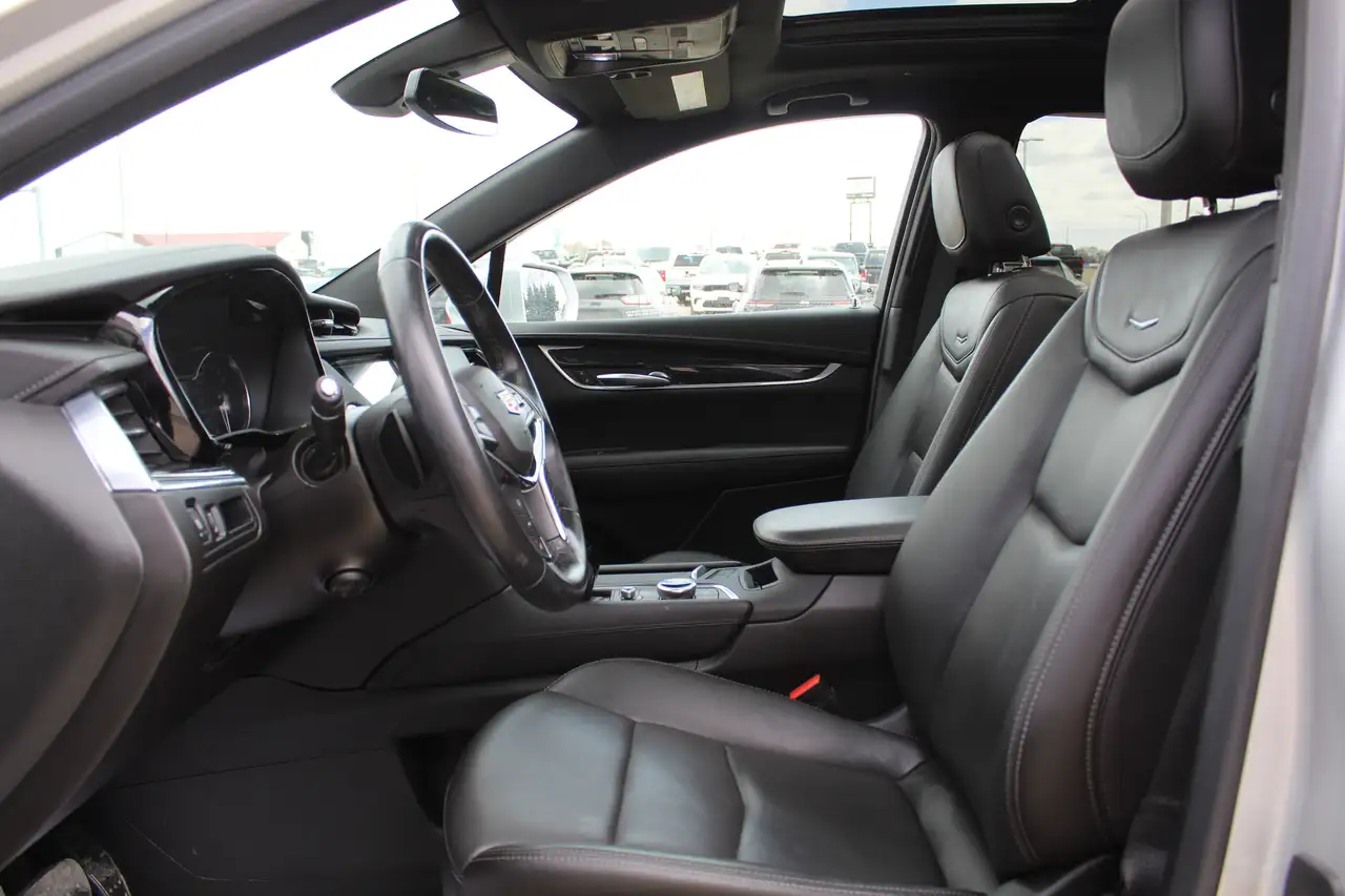 Cadillac XT5 снимка Cadillac XT5