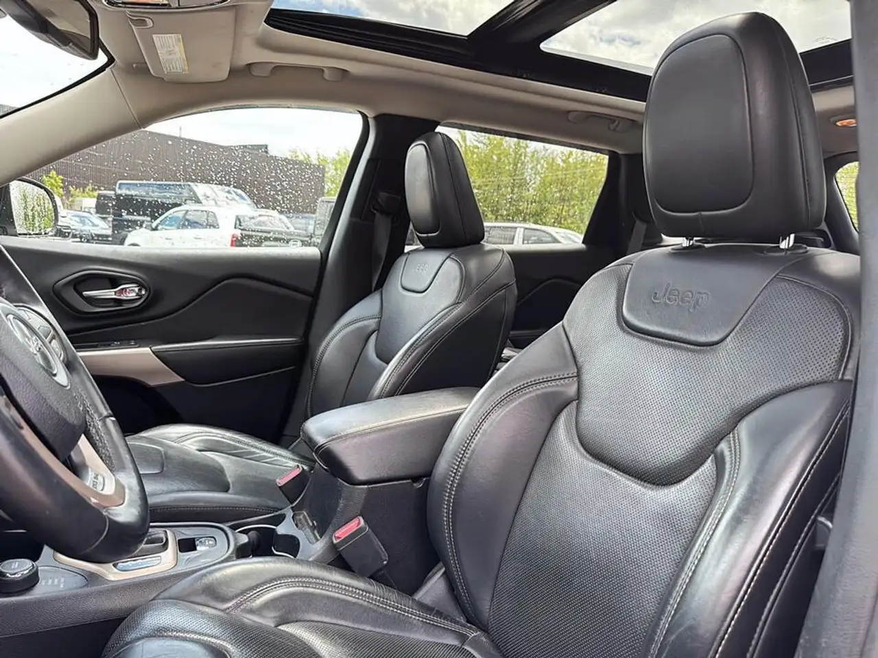 Jeep Cherokee fotografie Jeep Cherokee