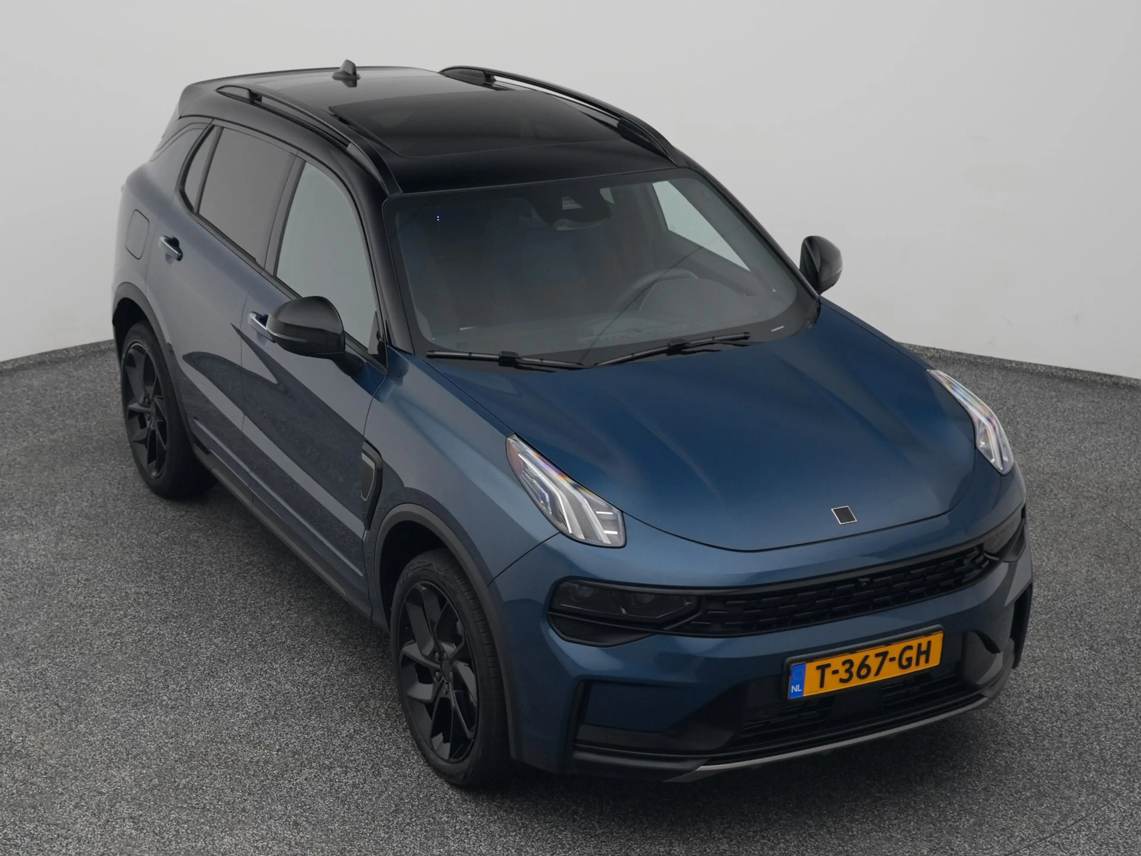 Lynk & Co 01 1.5 Plug-in Hybrid | 360° | BLACK | ZWARTE HEMEL | — photo 24