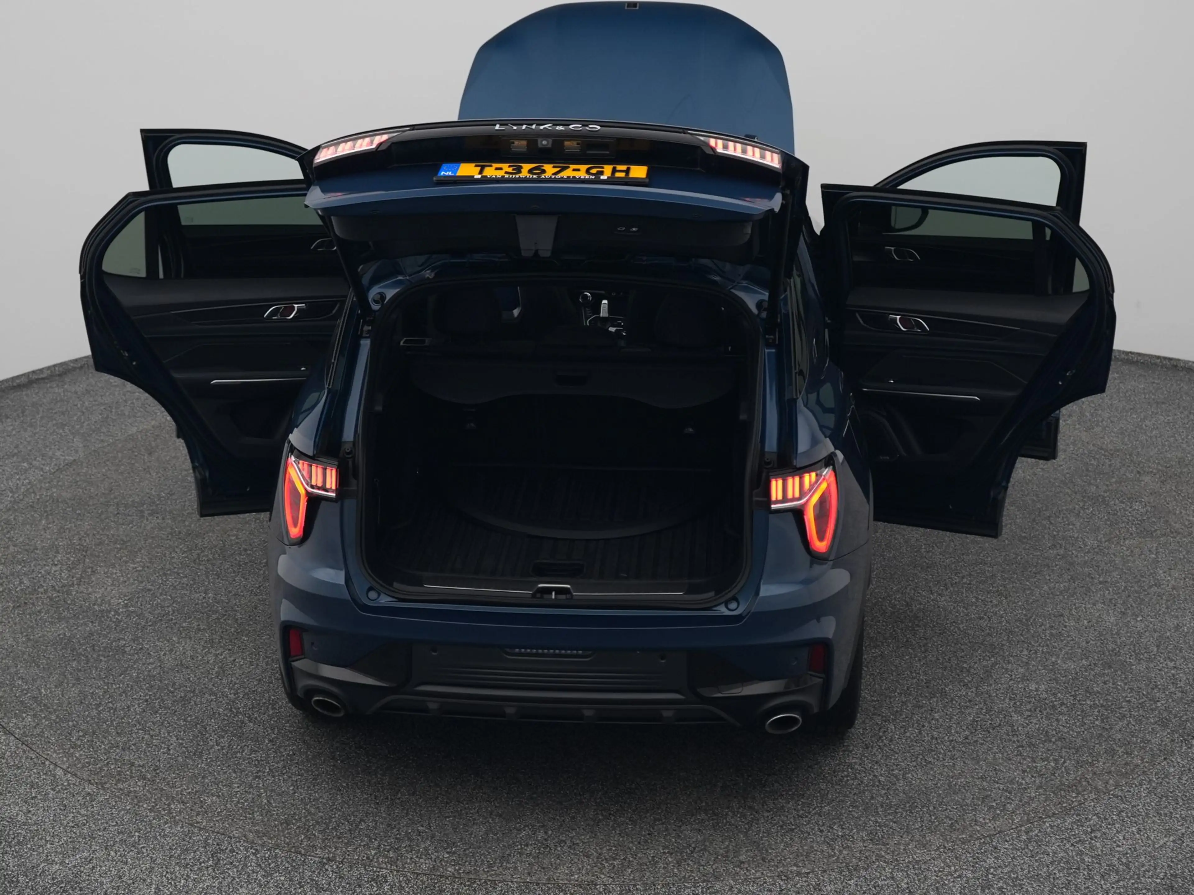 Lynk & Co 01 1.5 Plug-in Hybrid | 360° | BLACK | ZWARTE HEMEL | — photo 29